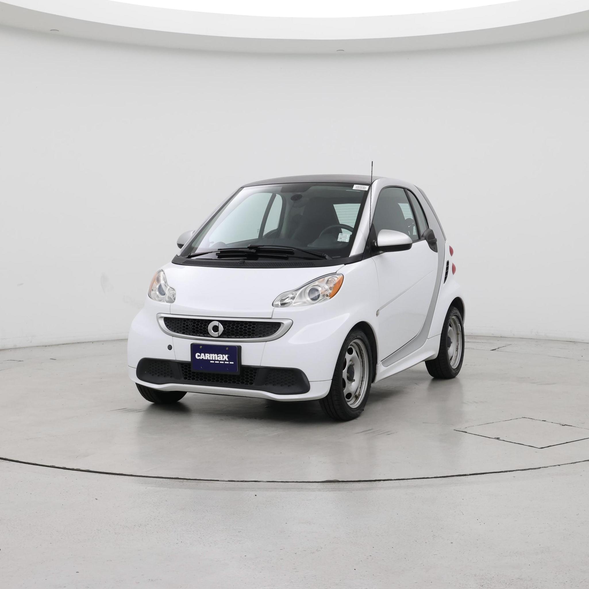Thumbnail: 2015 smart fortwo - 4