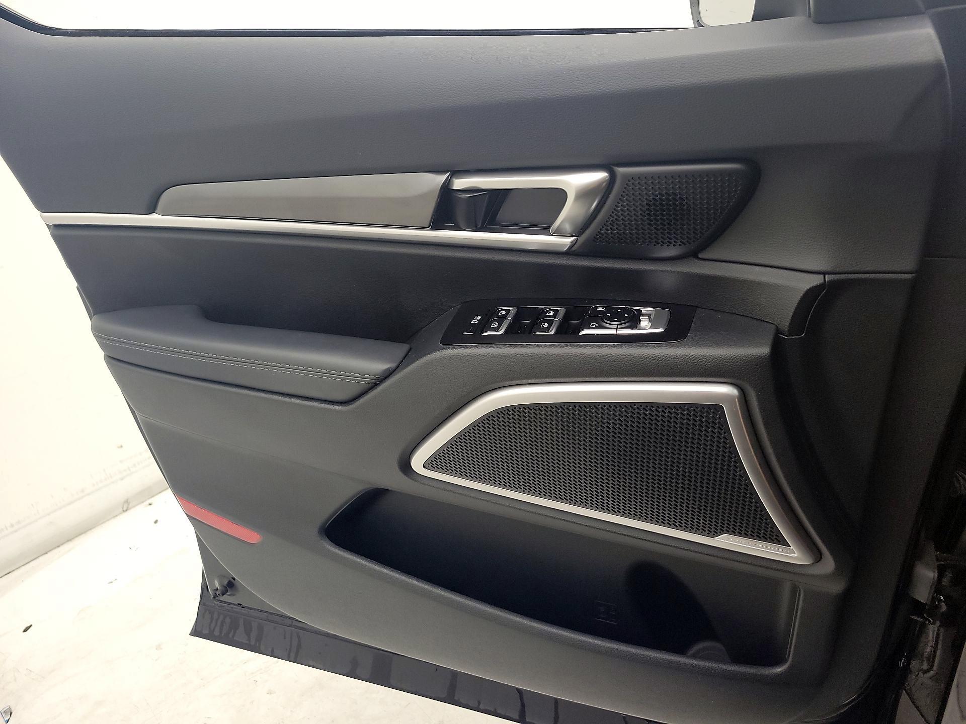 Thumbnail: 2024 Kia Telluride - 12