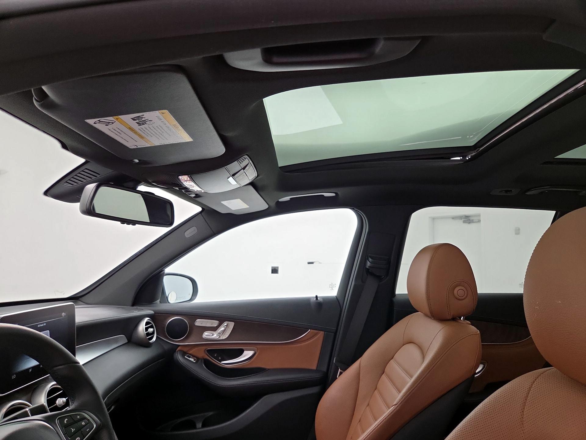 Thumbnail: 2018 Mercedes-Benz GLC - 20