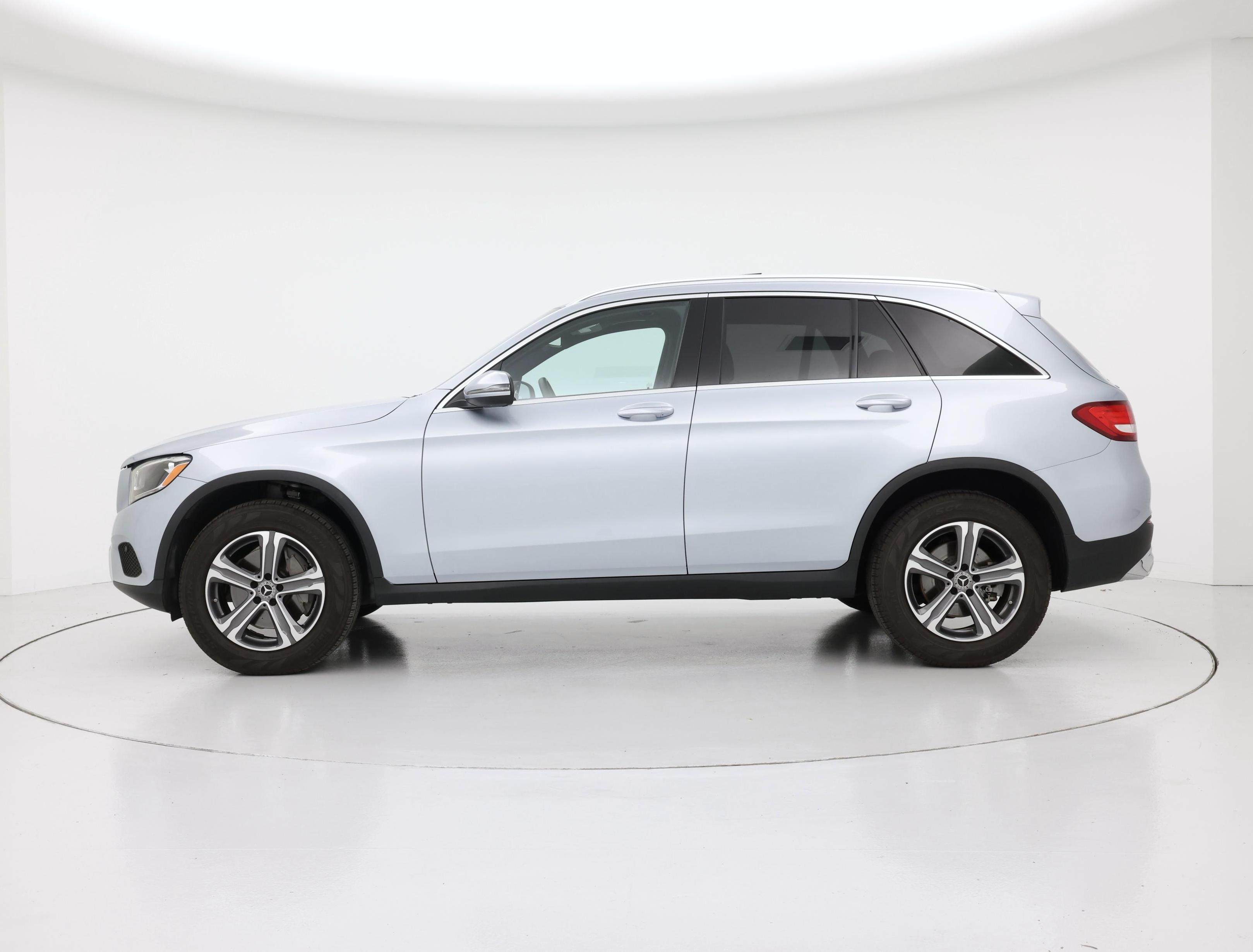 Thumbnail: 2018 Mercedes-Benz GLC - 3