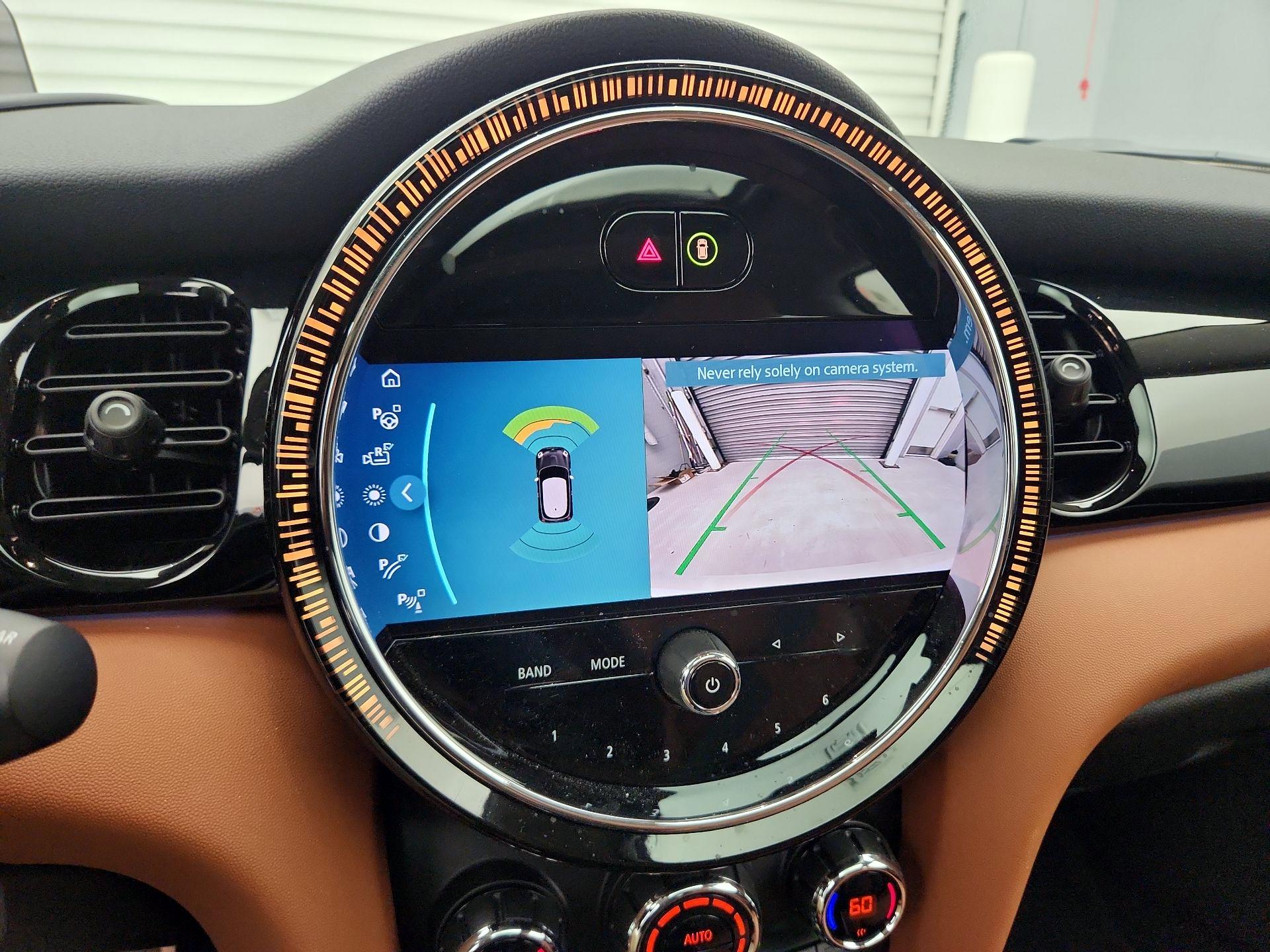 Thumbnail: 2024 MINI Cooper Hardtop - 15