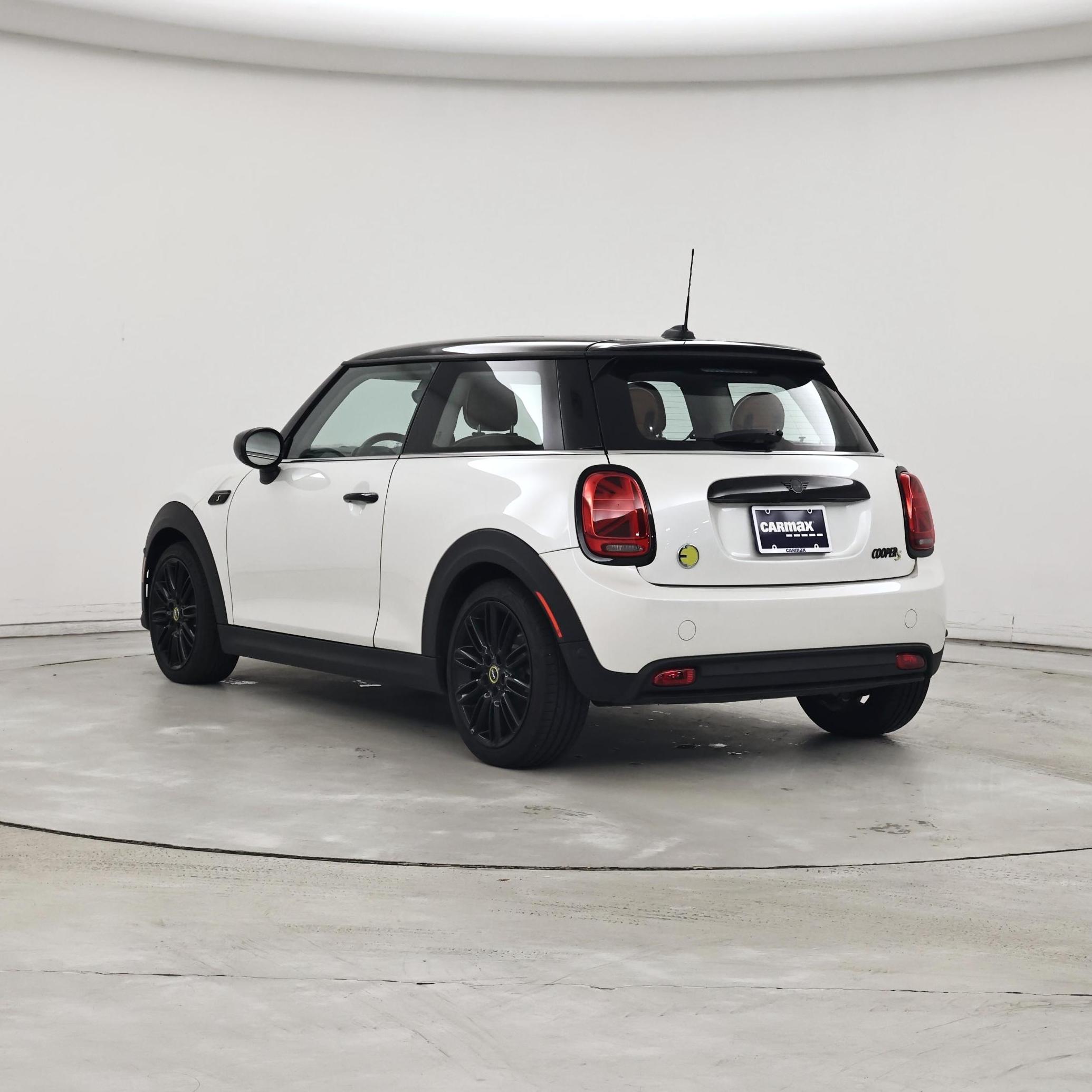 Thumbnail: 2024 MINI Cooper Hardtop - 2