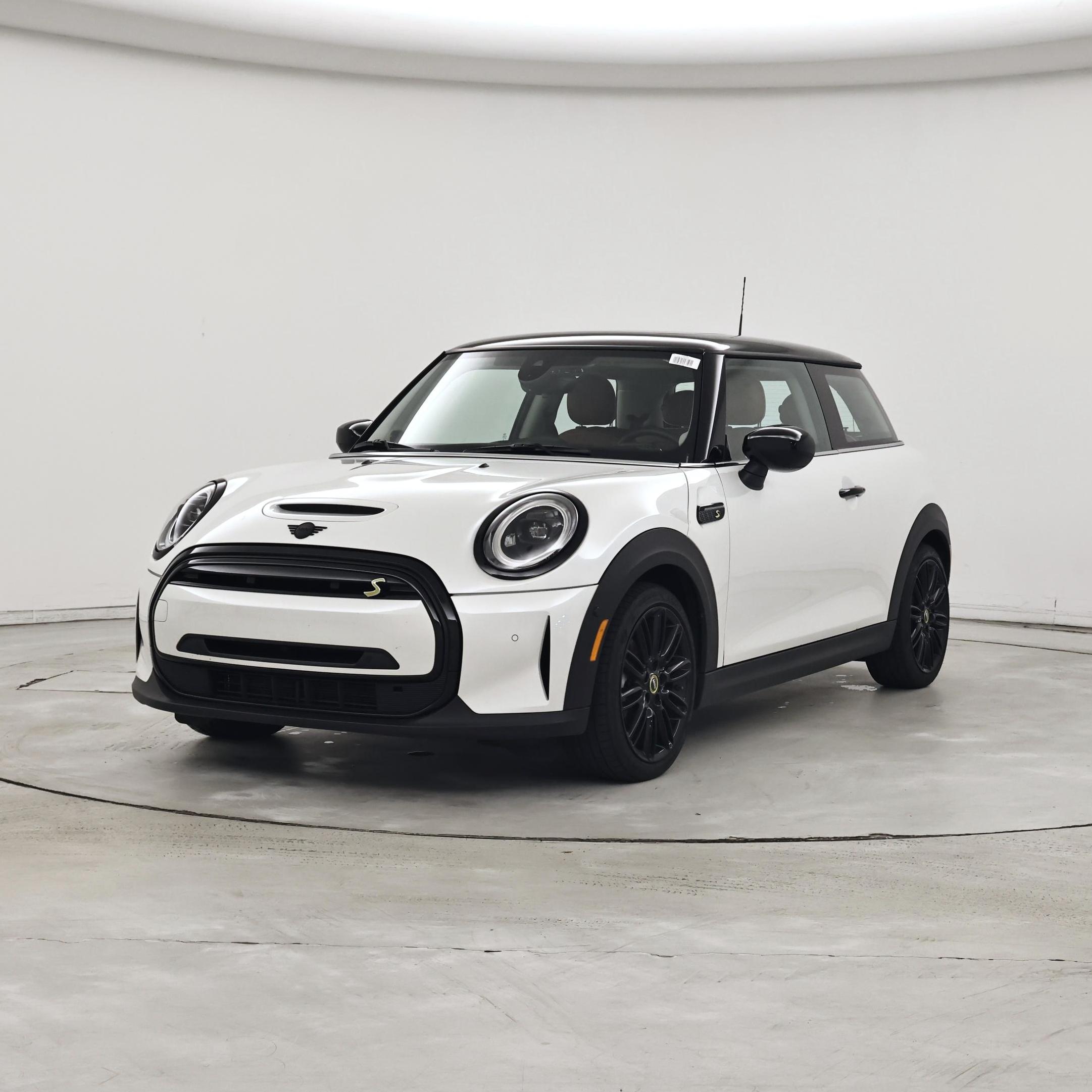 Thumbnail: 2024 MINI Cooper Hardtop - 4