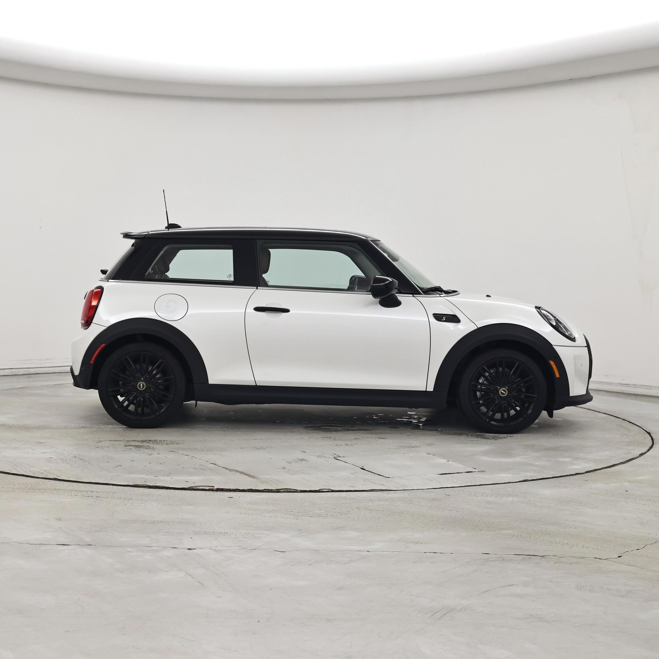Thumbnail: 2024 MINI Cooper Hardtop - 7
