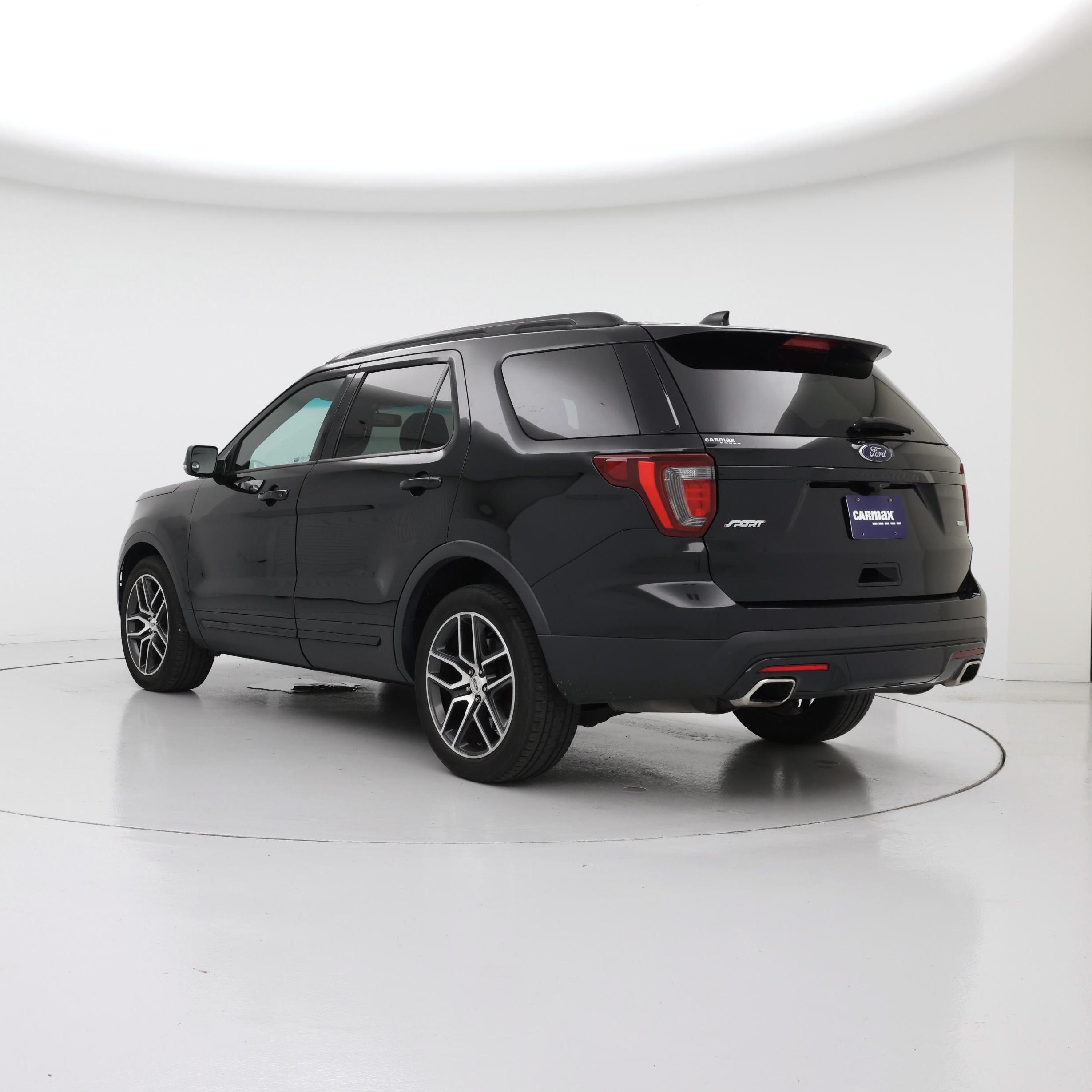 Thumbnail: 2016 Ford Explorer - 2
