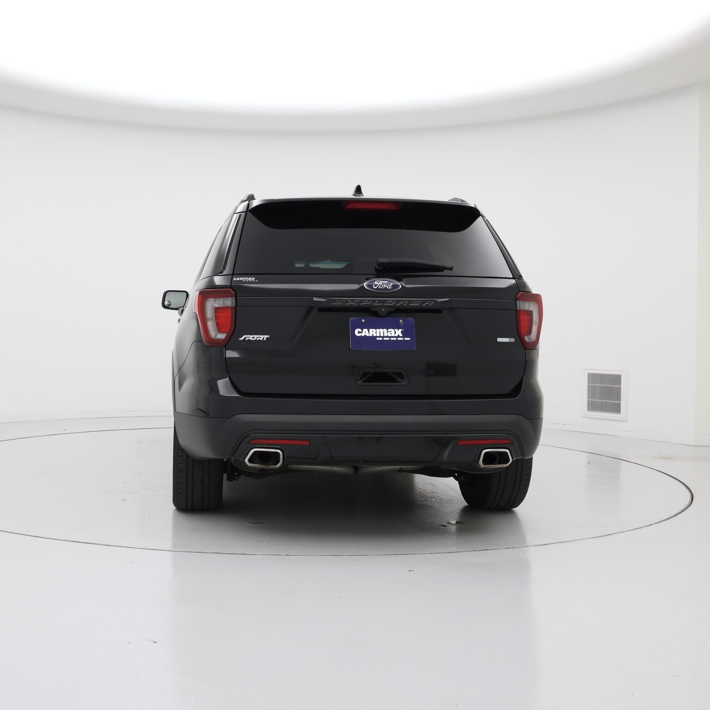 Thumbnail: 2016 Ford Explorer - 6