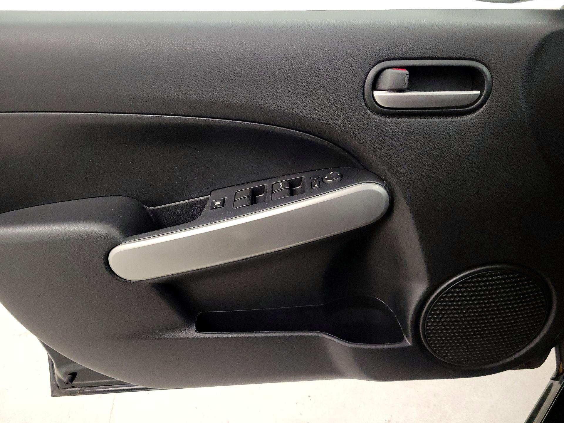 Thumbnail: 2014 Mazda Mazda2 - 12
