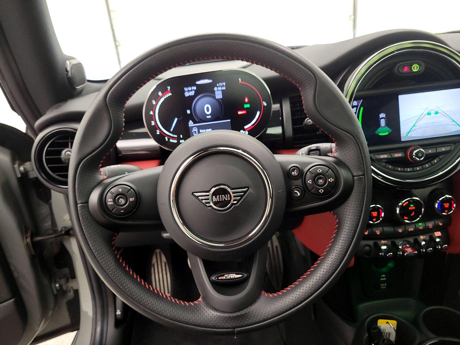 Thumbnail: 2021 MINI Cooper Hardtop - 10