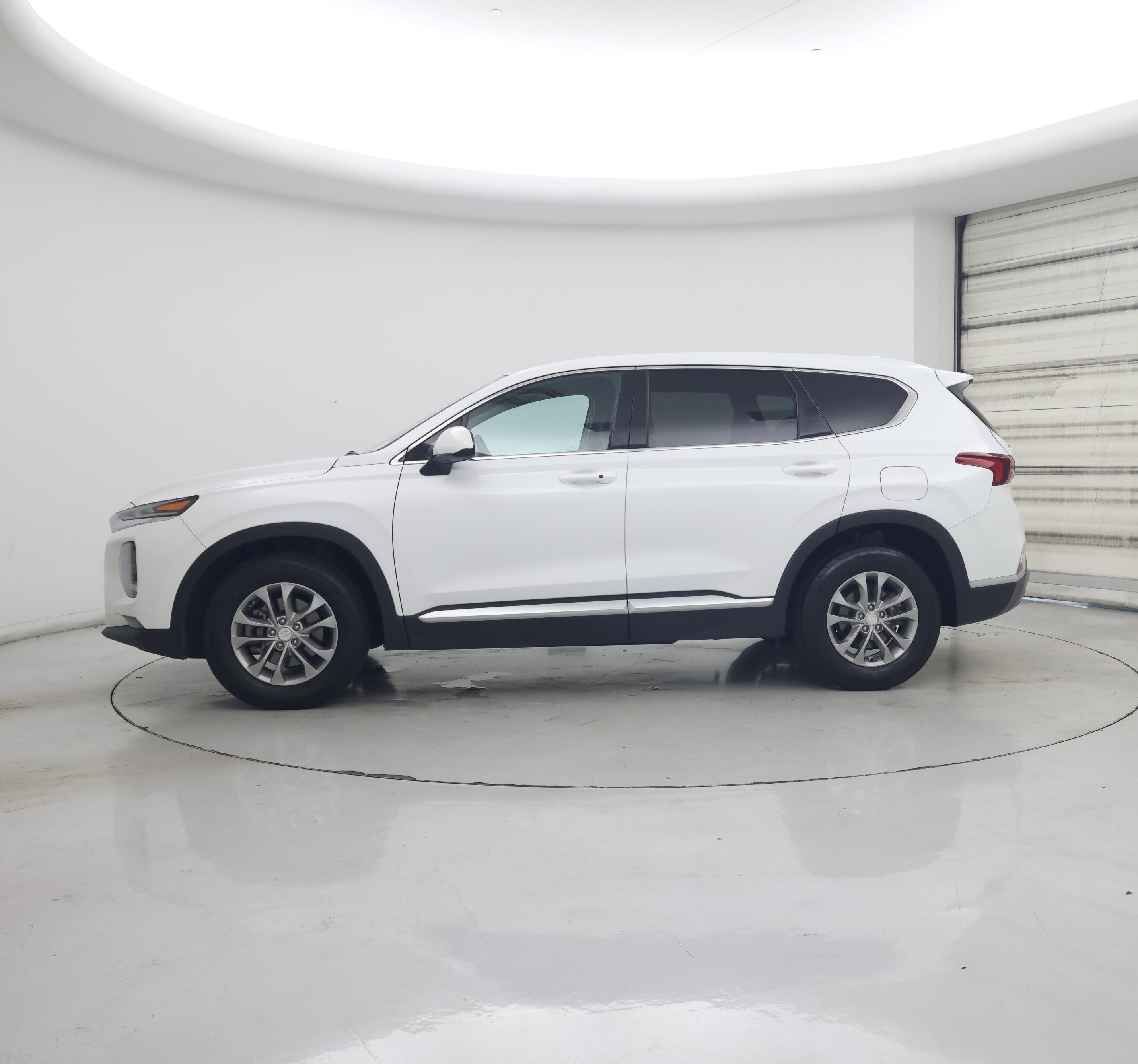 Thumbnail: 2020 Hyundai Santa Fe - 3