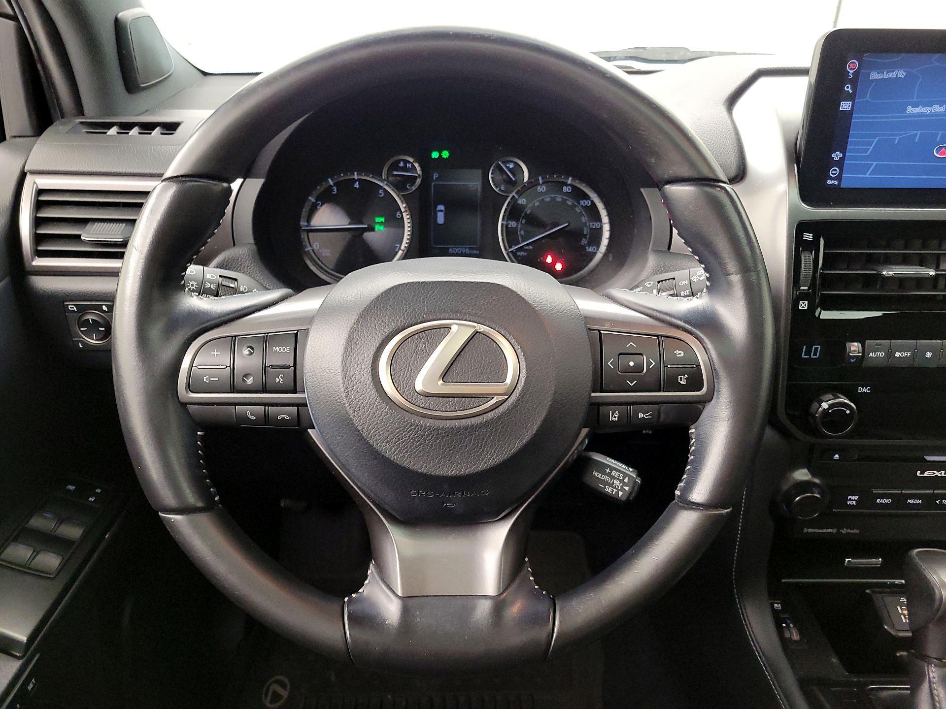 Thumbnail: 2022 Lexus GX - 10