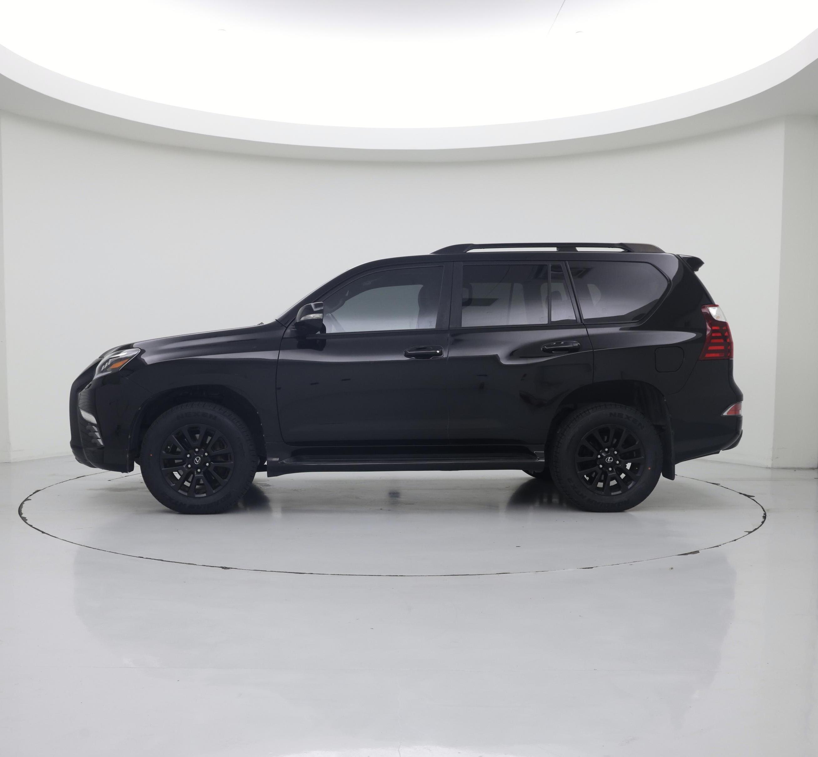 Thumbnail: 2022 Lexus GX - 3