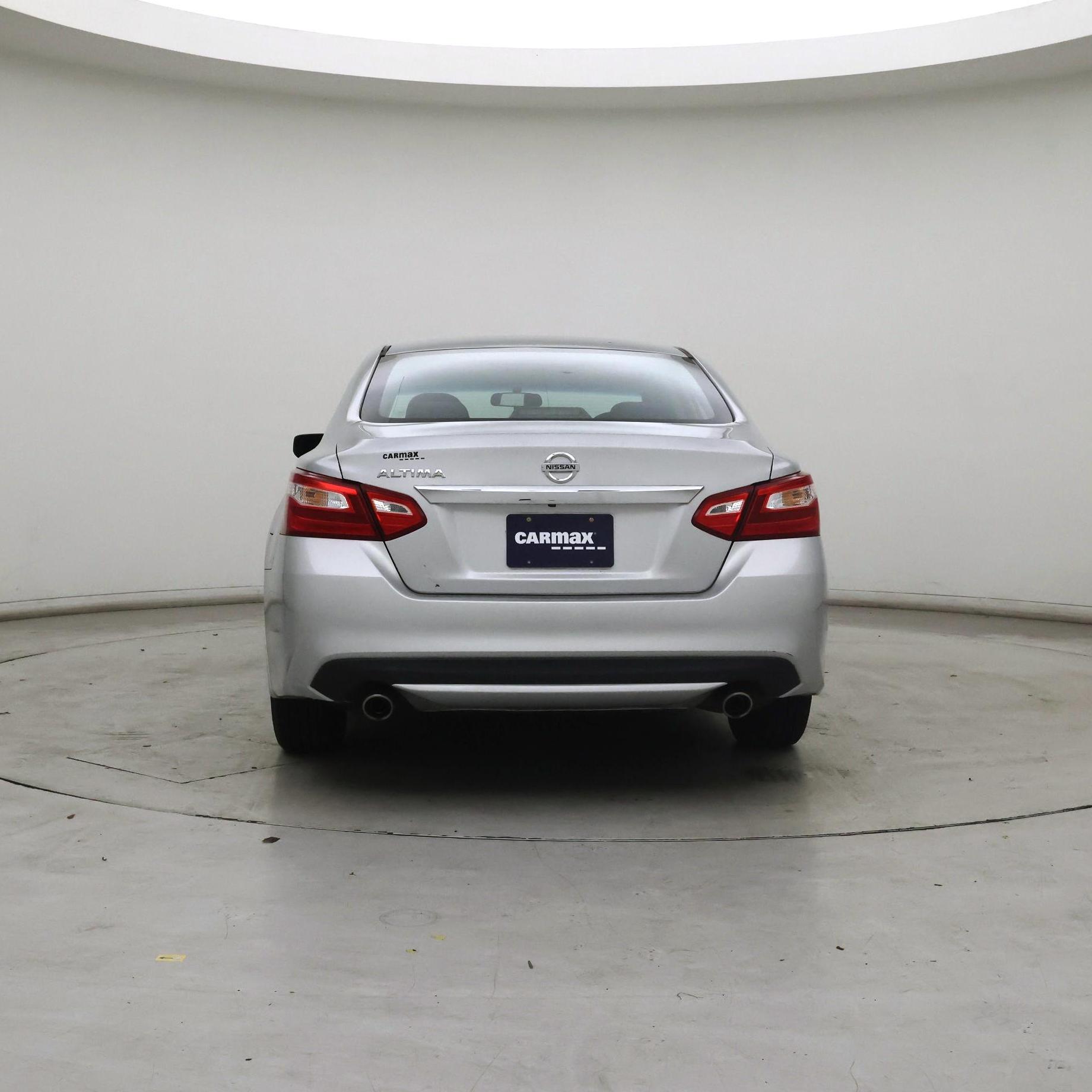Thumbnail: 2016 Nissan Altima - 6