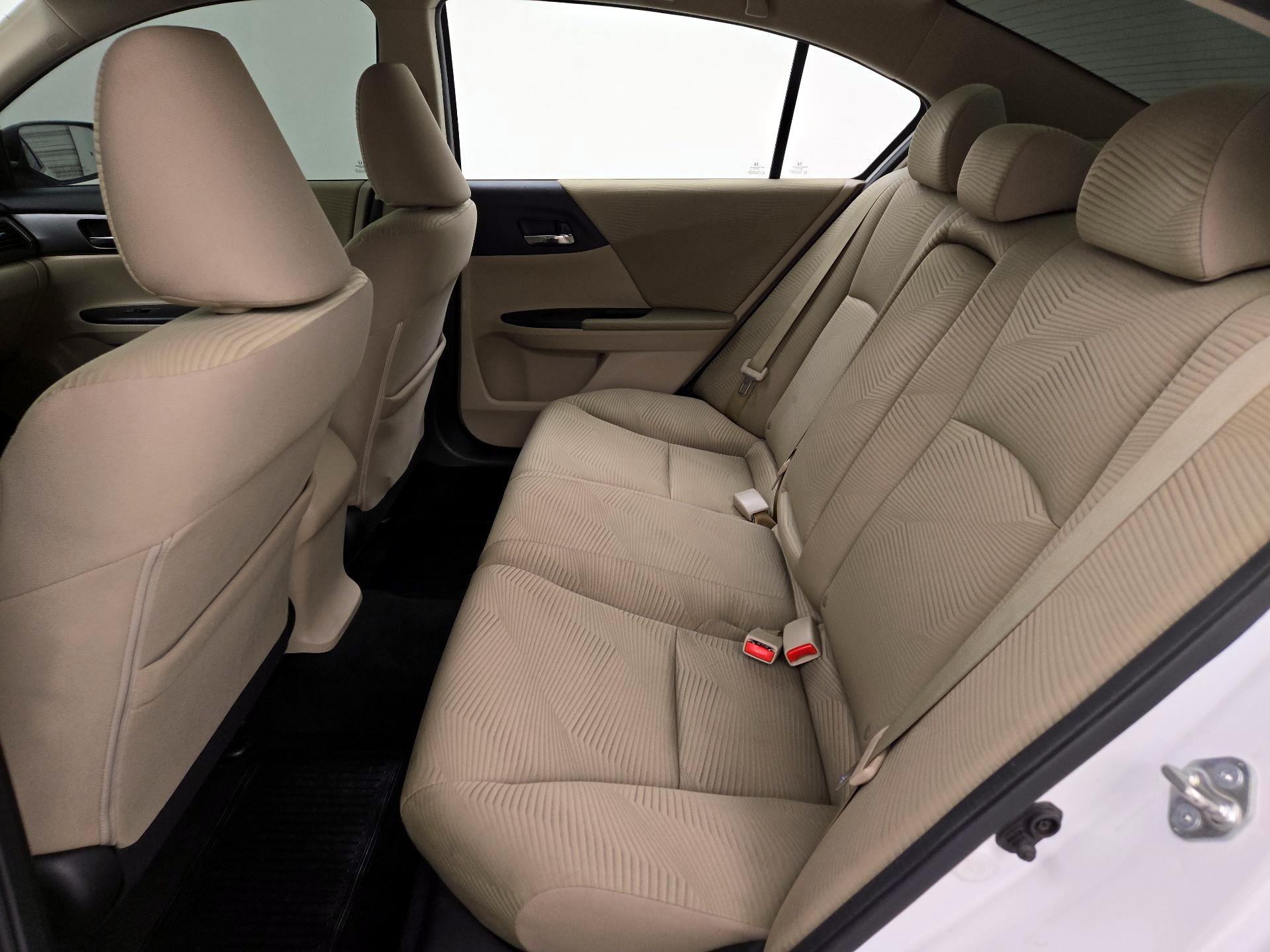 Thumbnail: 2015 Honda Accord - 19
