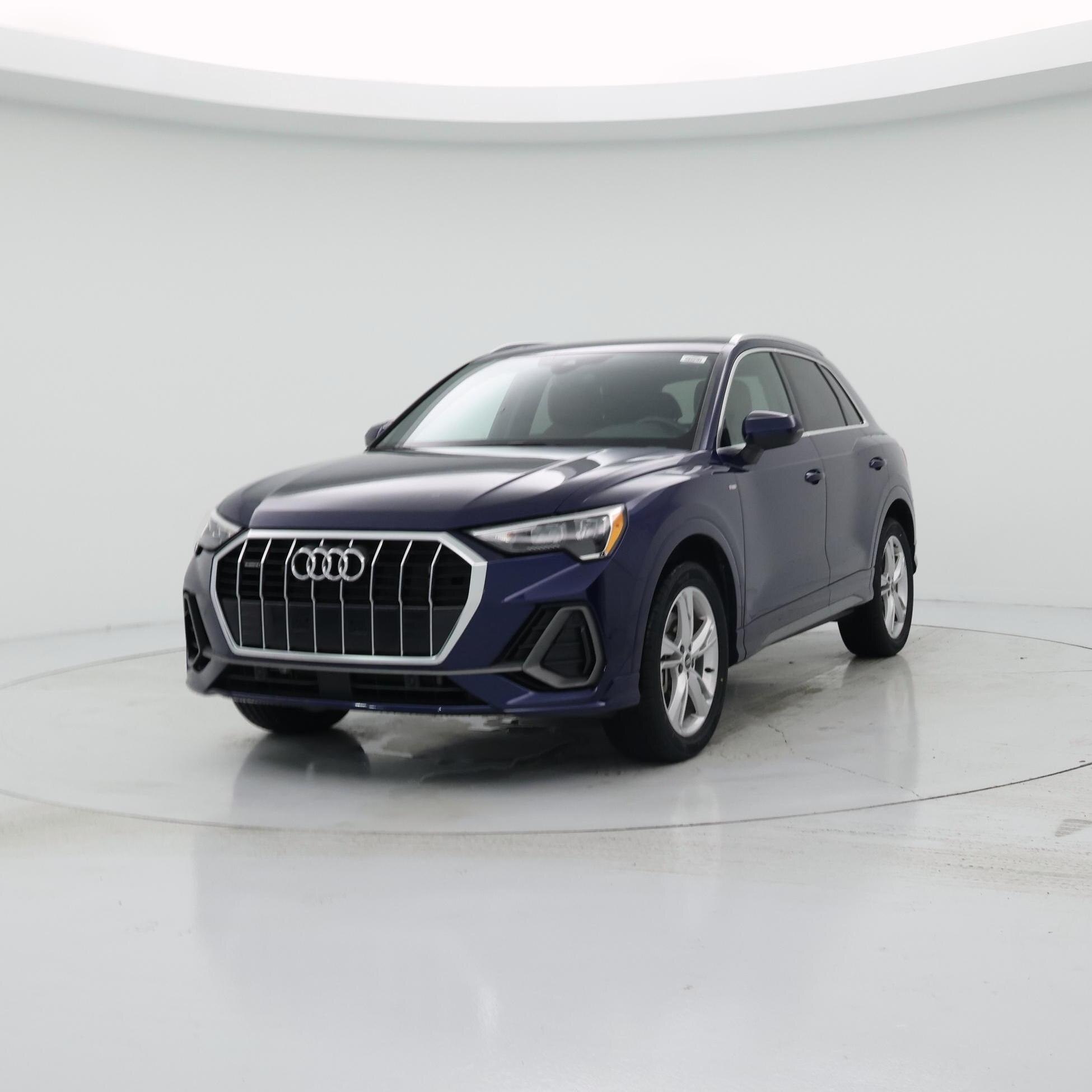 Thumbnail: 2022 Audi Q3 - 4