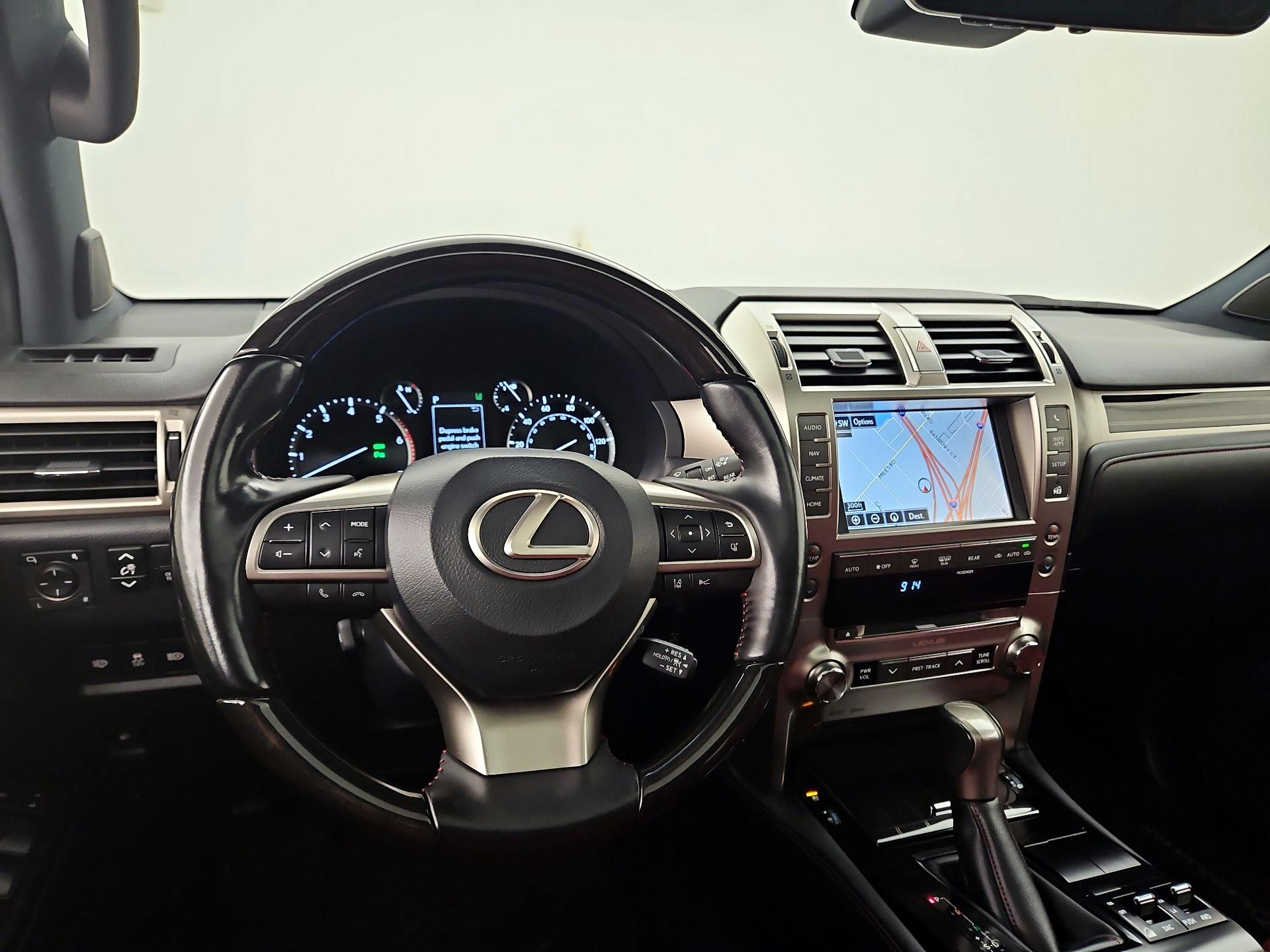 Thumbnail: 2021 Lexus GX - 10