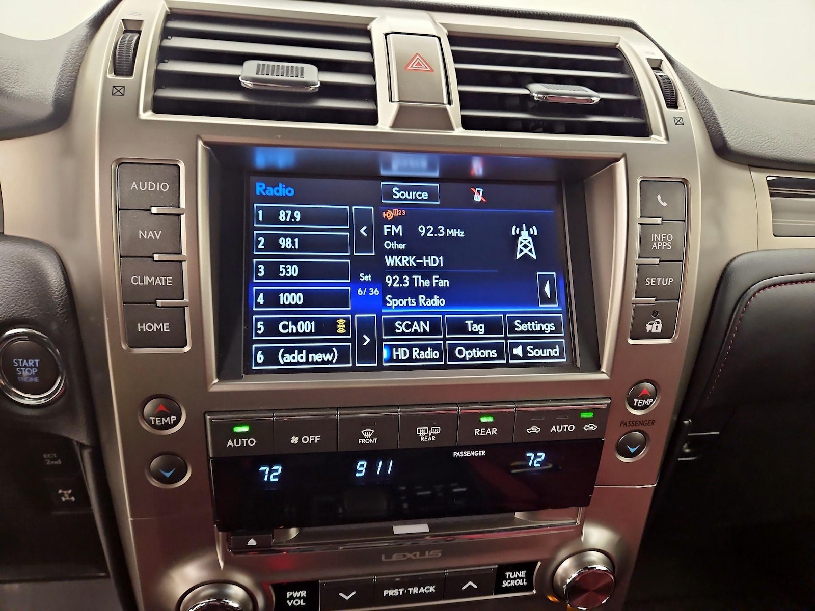 2021 Lexus GX PREMIUM - Photo 17