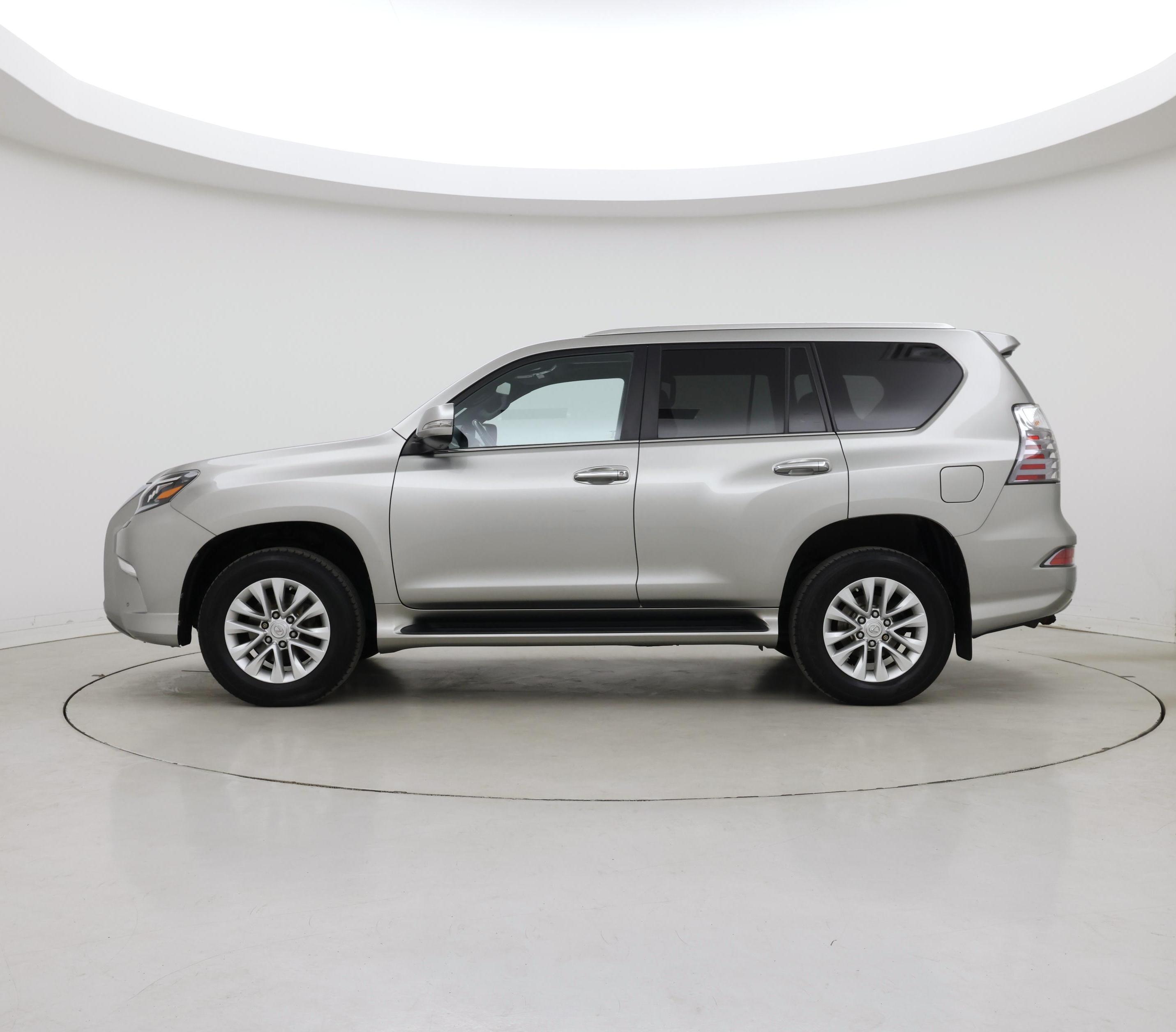 Thumbnail: 2021 Lexus GX - 3
