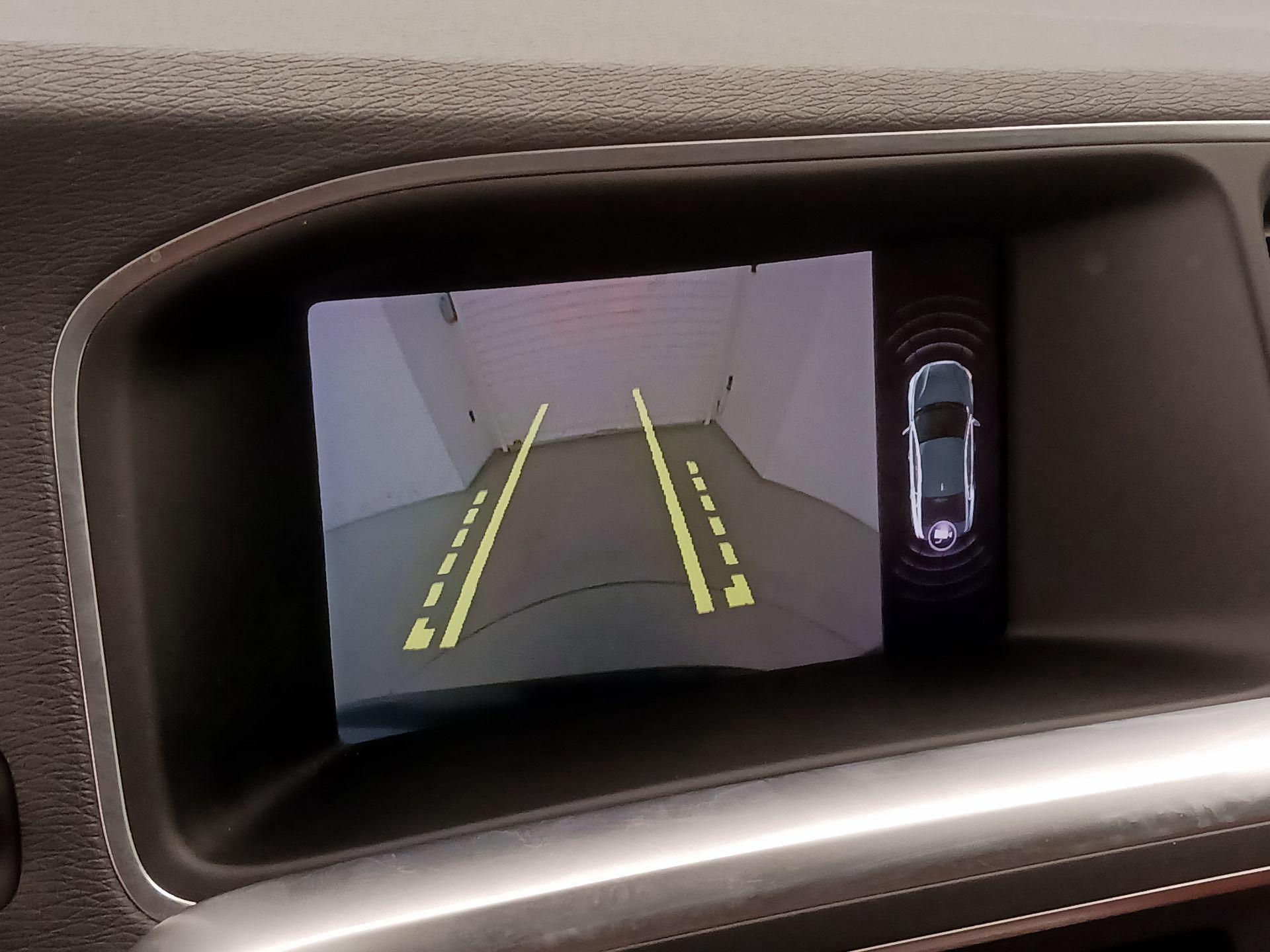 Thumbnail: 2018 Volvo S60 - 15
