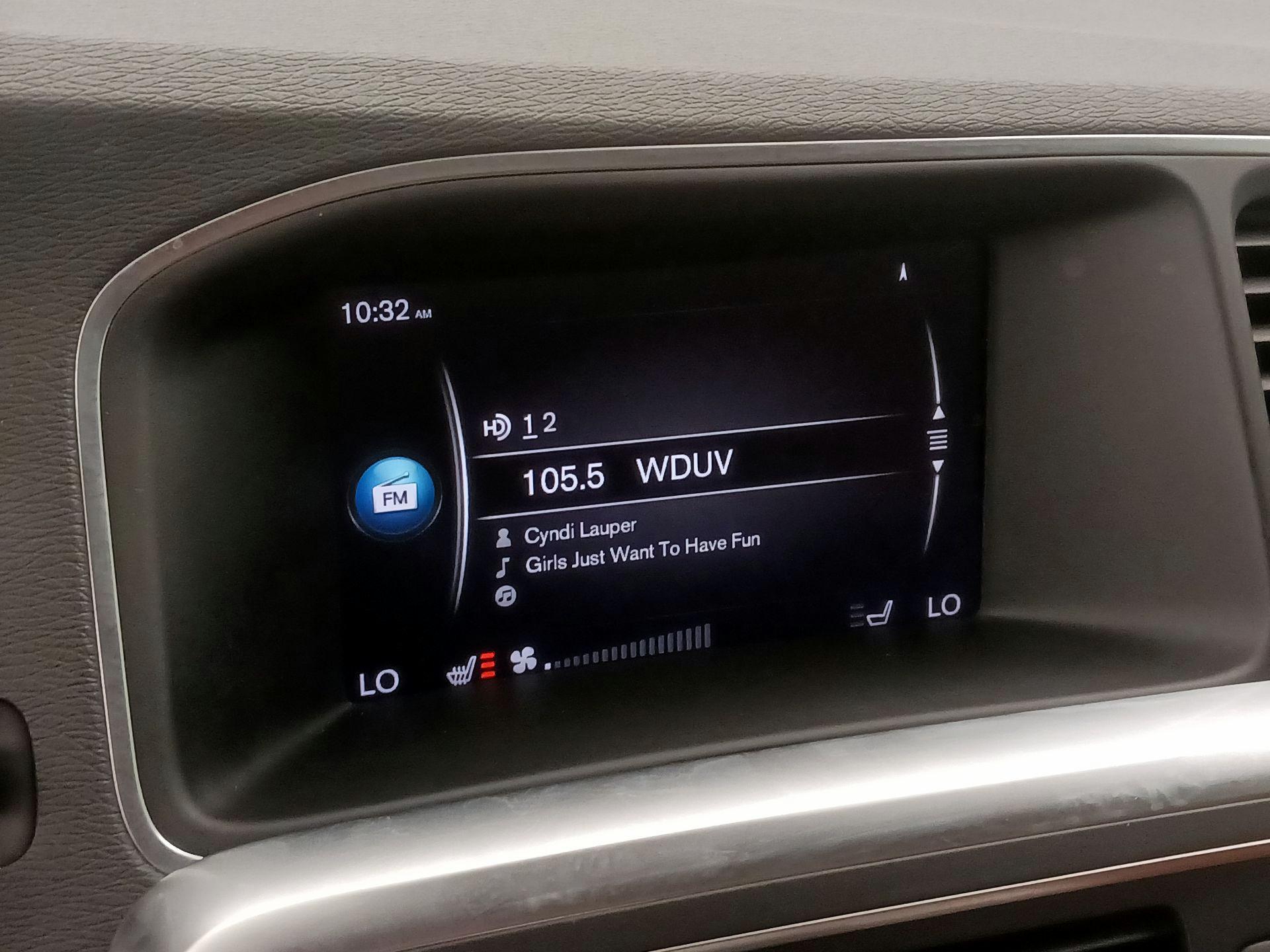 Thumbnail: 2018 Volvo S60 - 16