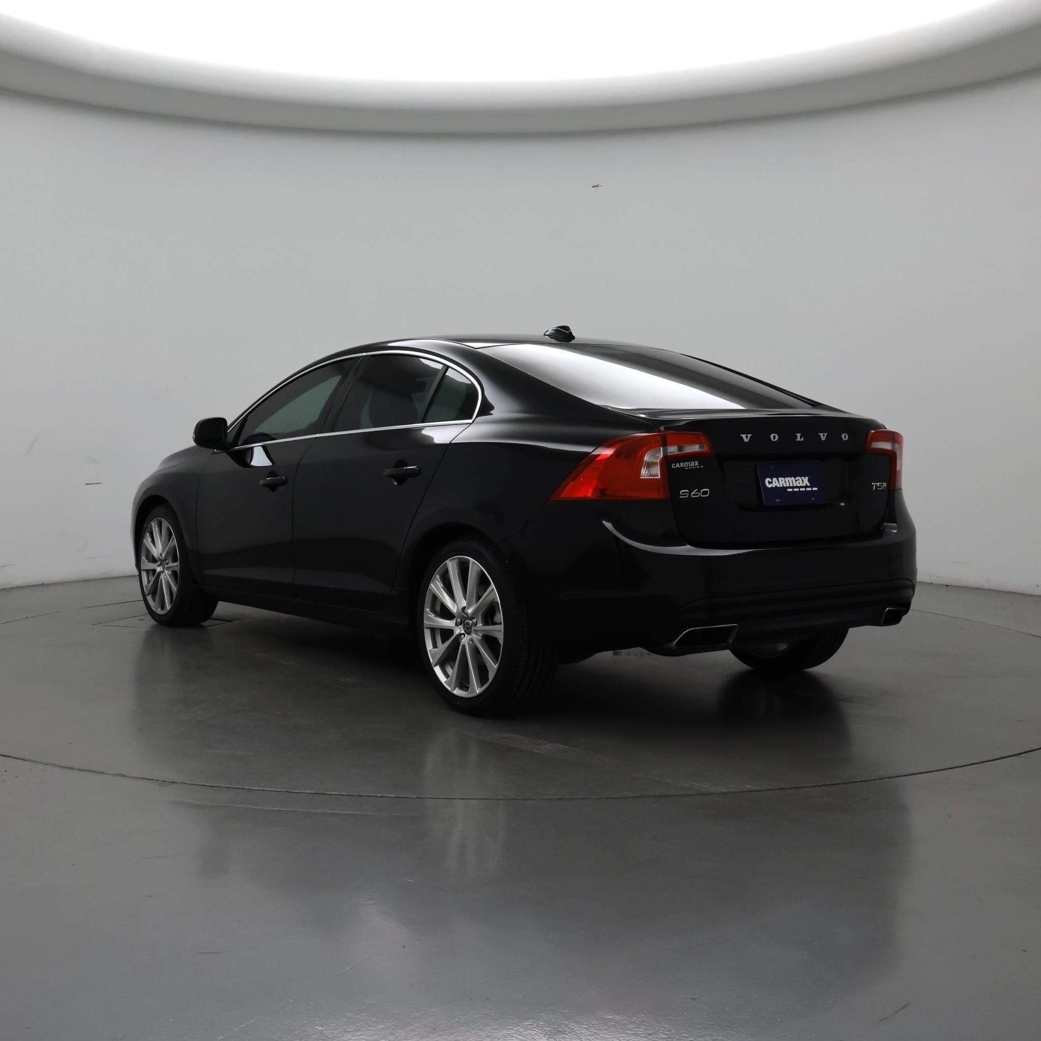 Thumbnail: 2018 Volvo S60 - 2