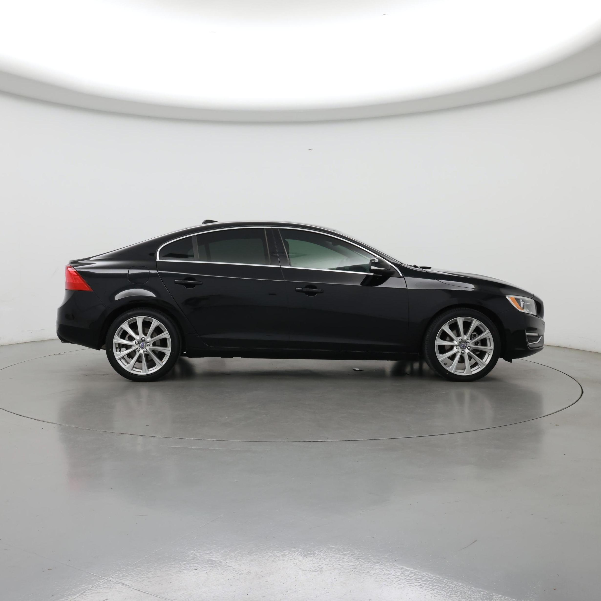 Thumbnail: 2018 Volvo S60 - 7