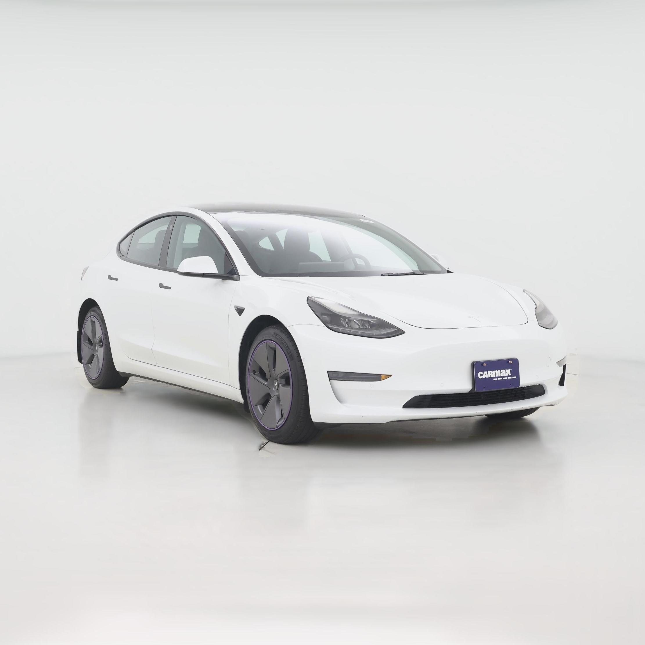 Thumbnail: 2022 Tesla Model 3 - 1