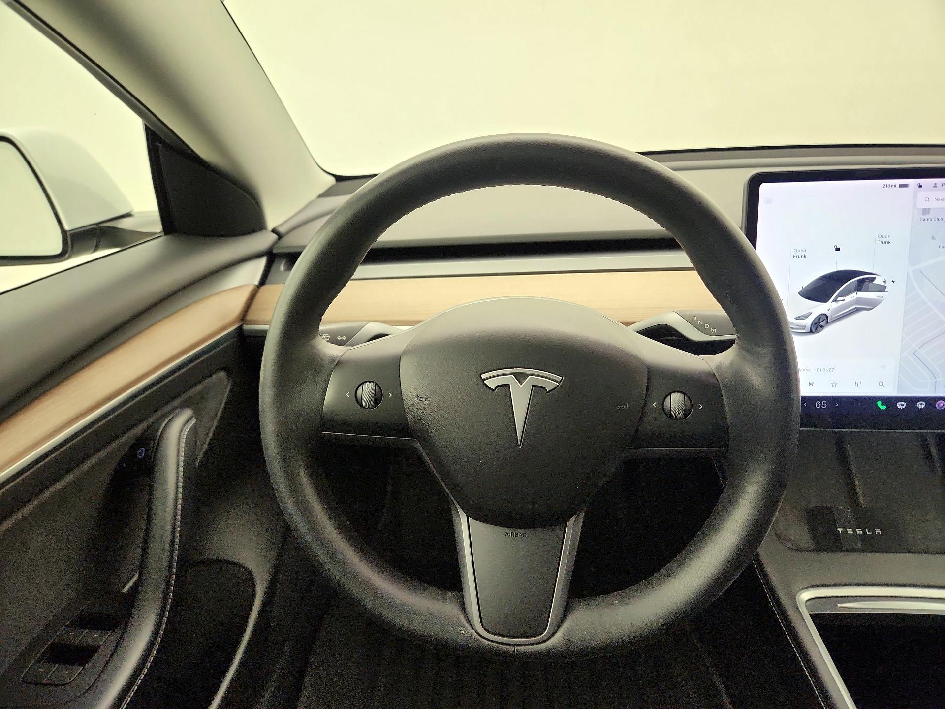 Thumbnail: 2022 Tesla Model 3 - 10