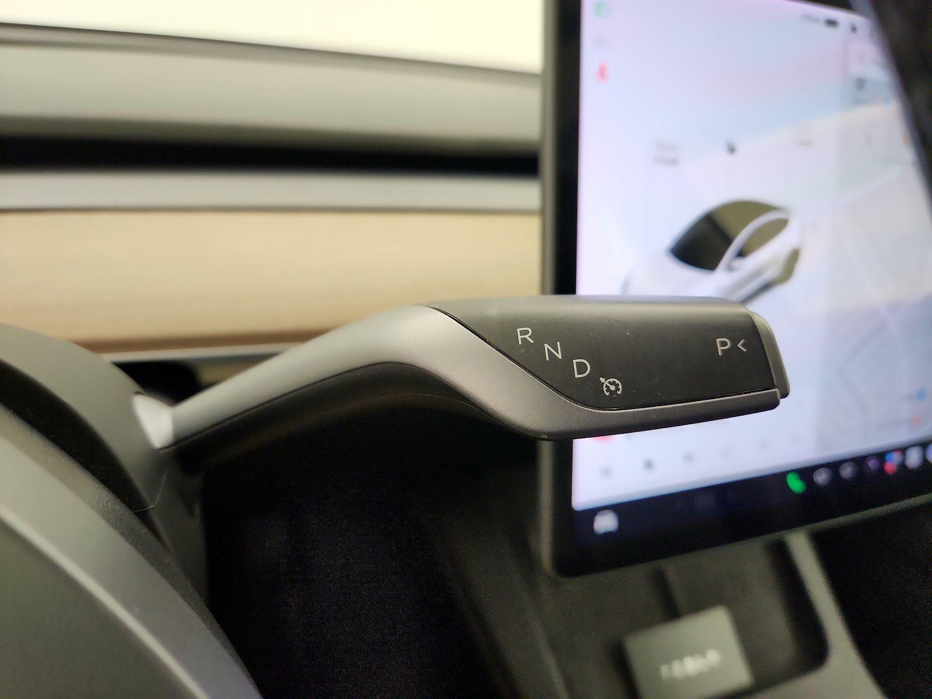 Thumbnail: 2022 Tesla Model 3 - 17