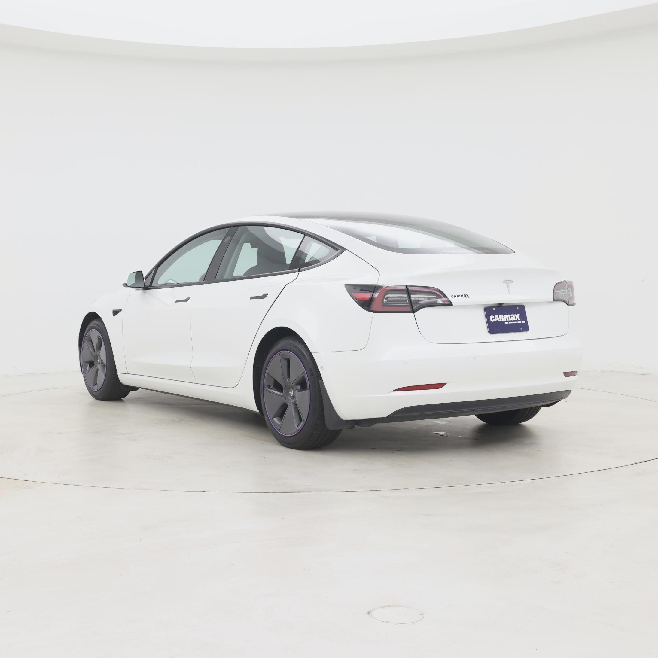 Thumbnail: 2022 Tesla Model 3 - 2