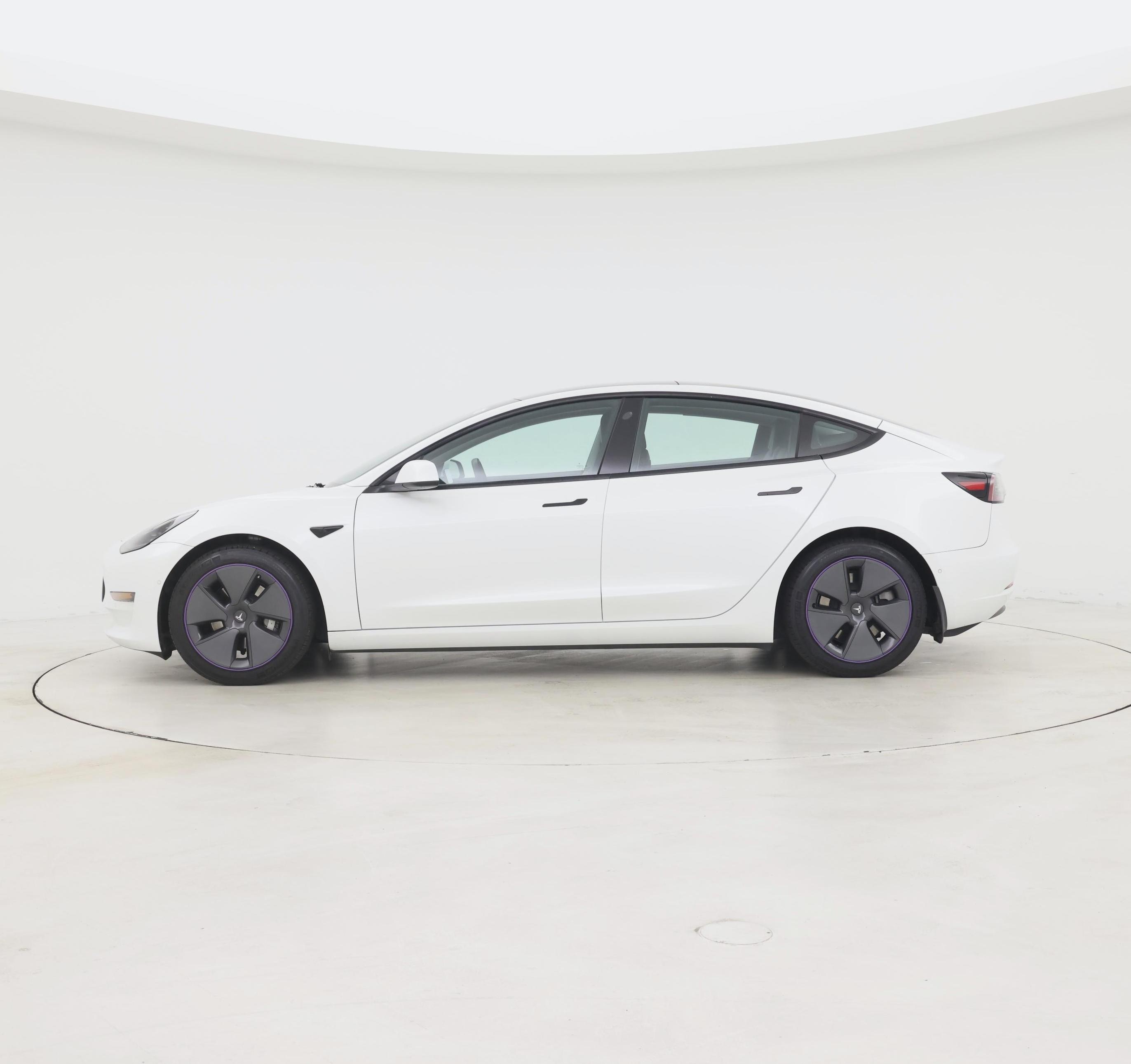 Thumbnail: 2022 Tesla Model 3 - 3