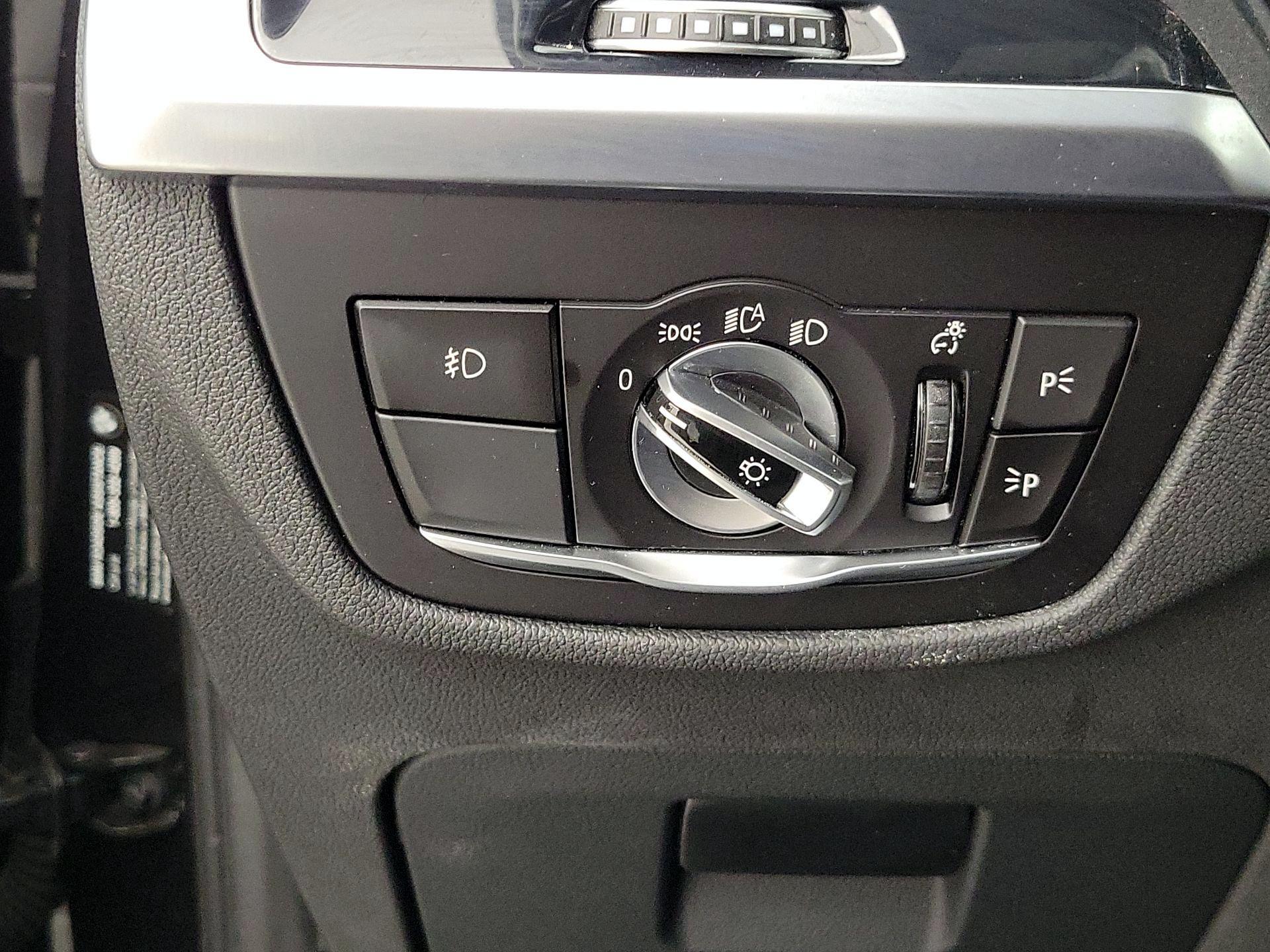 Thumbnail: 2020 BMW X3 - 13