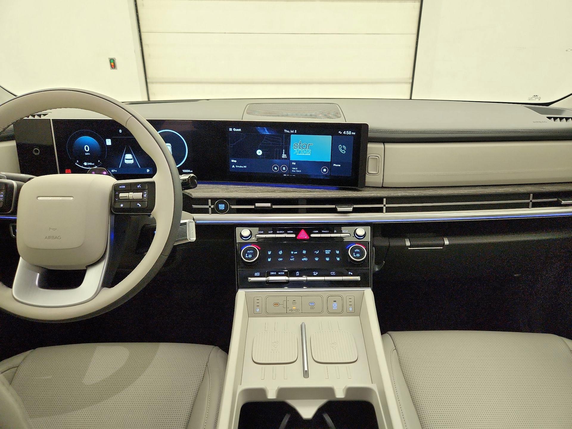 Thumbnail: 2024 Hyundai Santa Fe - 9