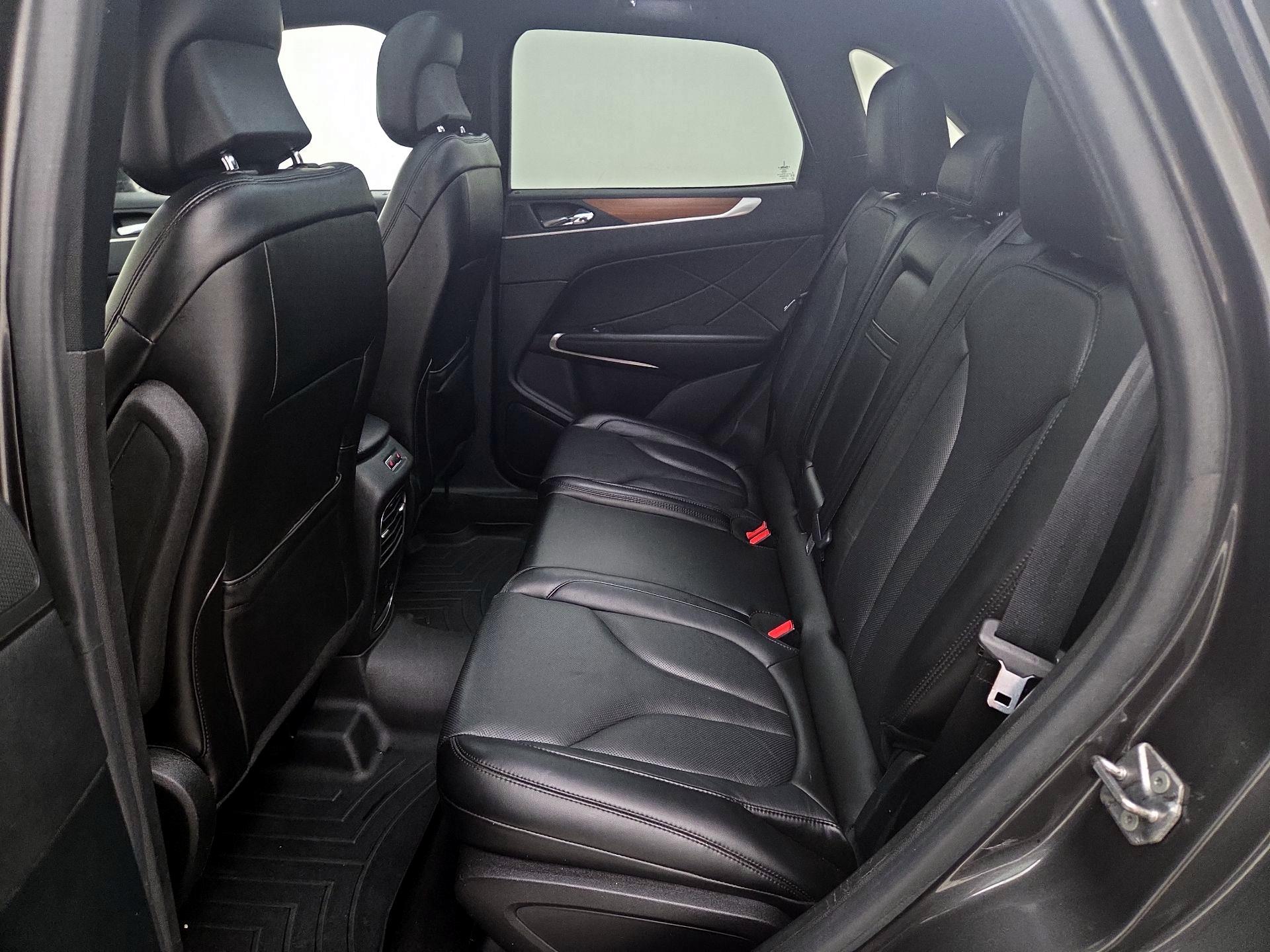 Thumbnail: 2019 Lincoln MKC - 20