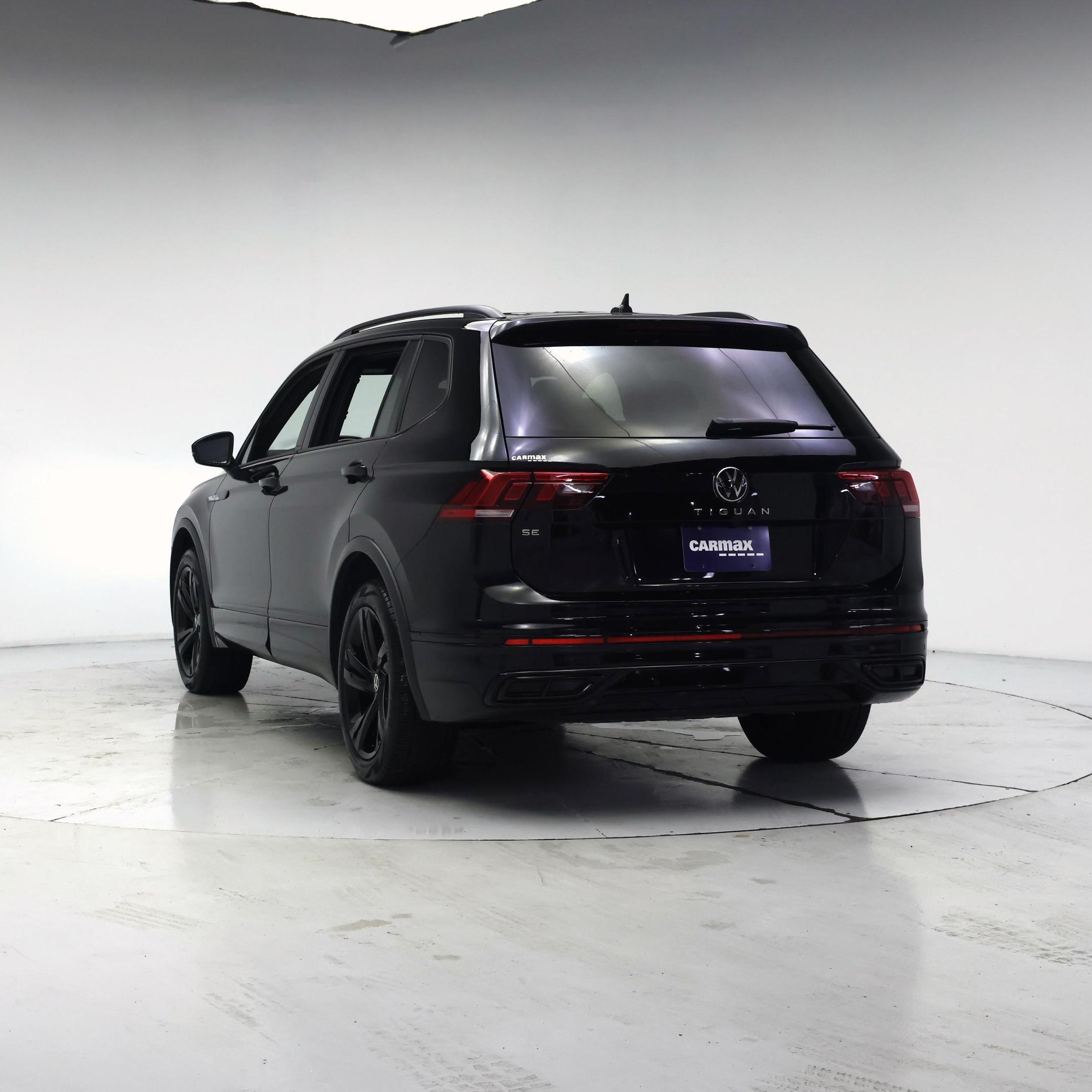 Thumbnail: 2024 Volkswagen Tiguan - 2
