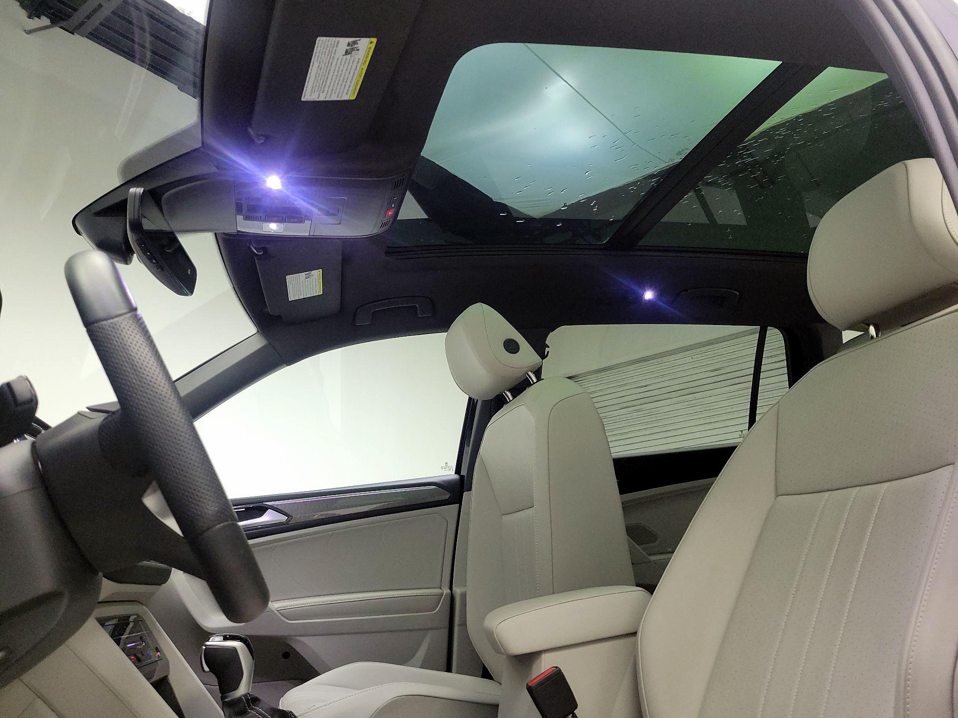Thumbnail: 2024 Volkswagen Tiguan - 19