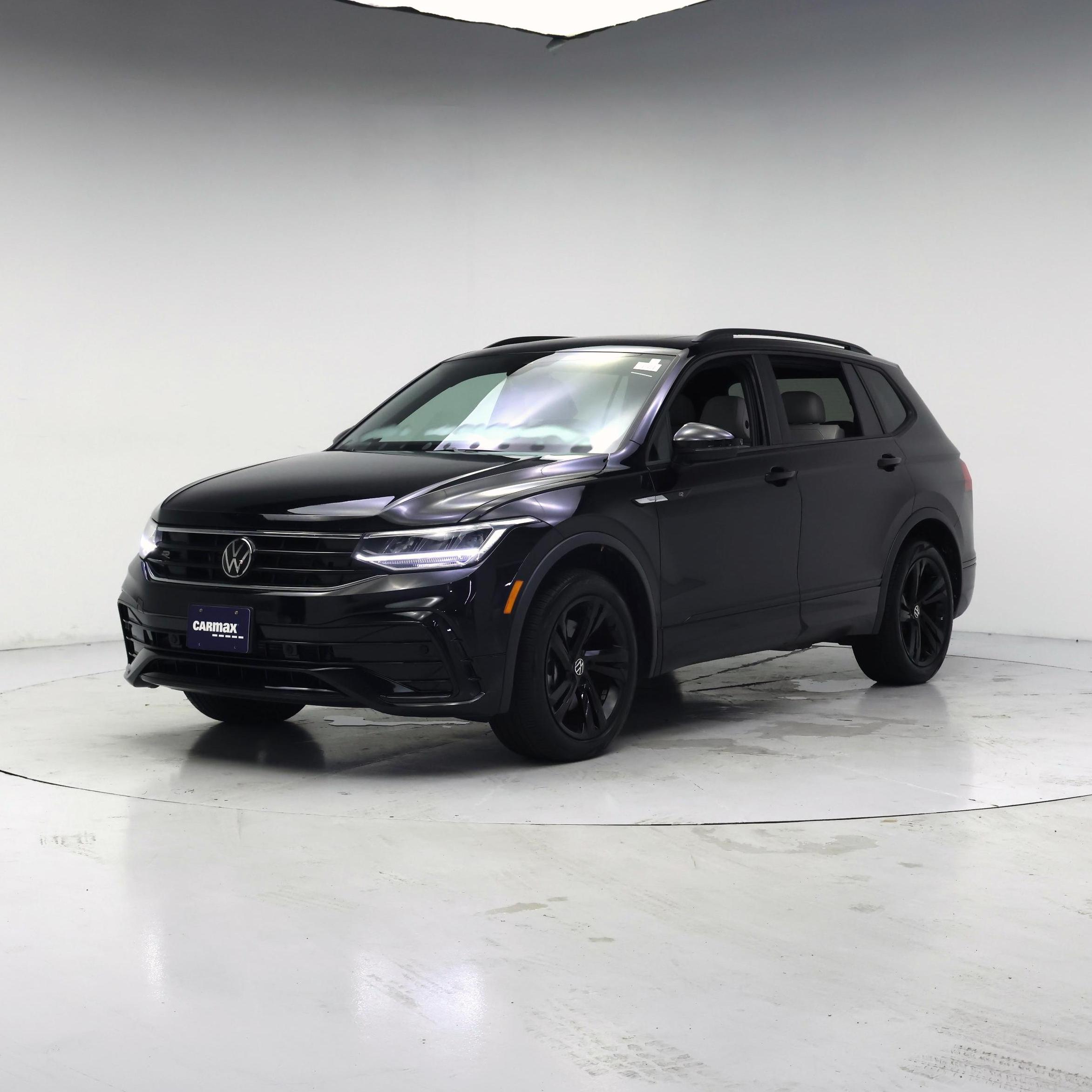 Thumbnail: 2024 Volkswagen Tiguan - 4