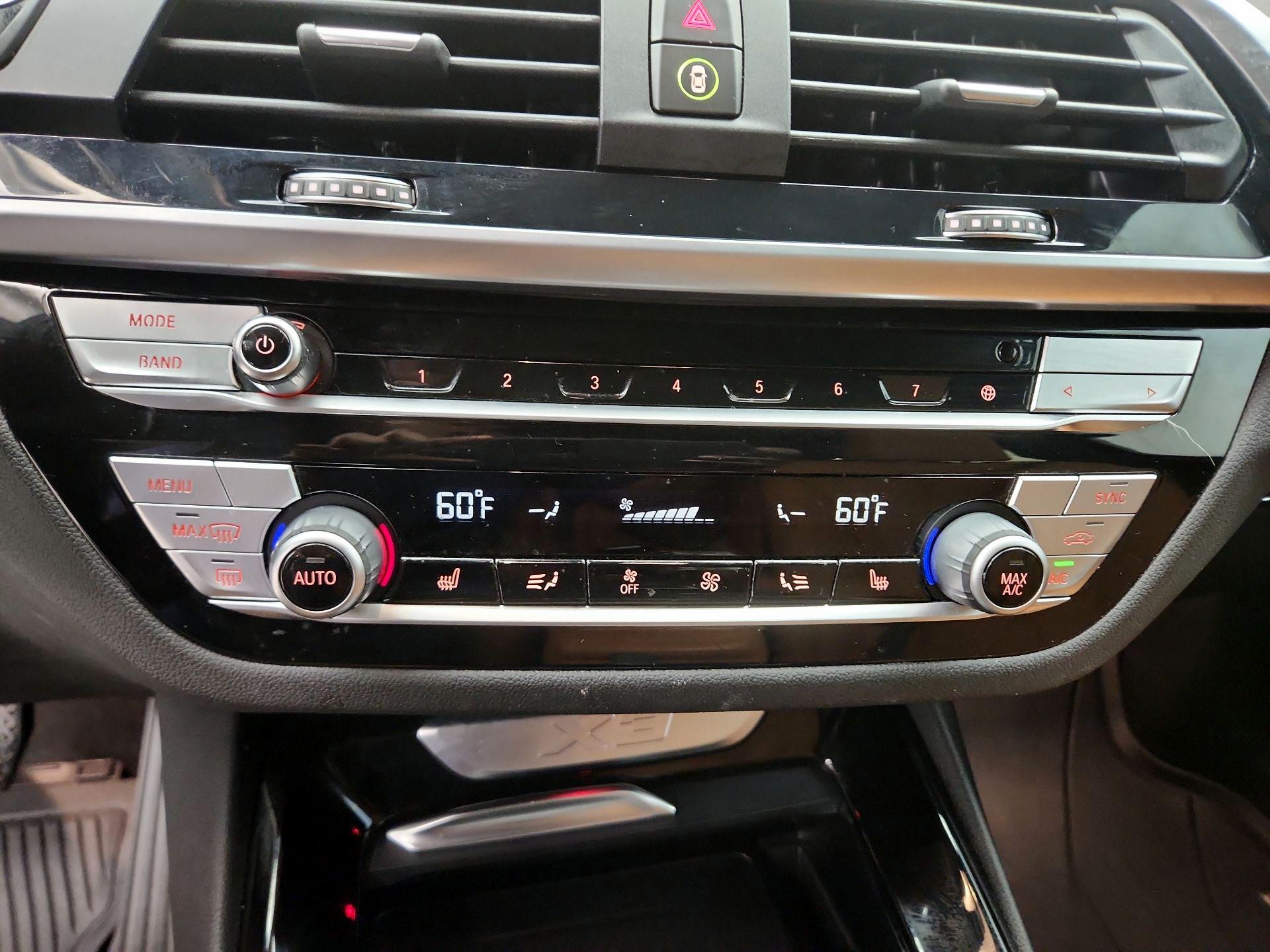 Thumbnail: 2021 BMW X3 - 17