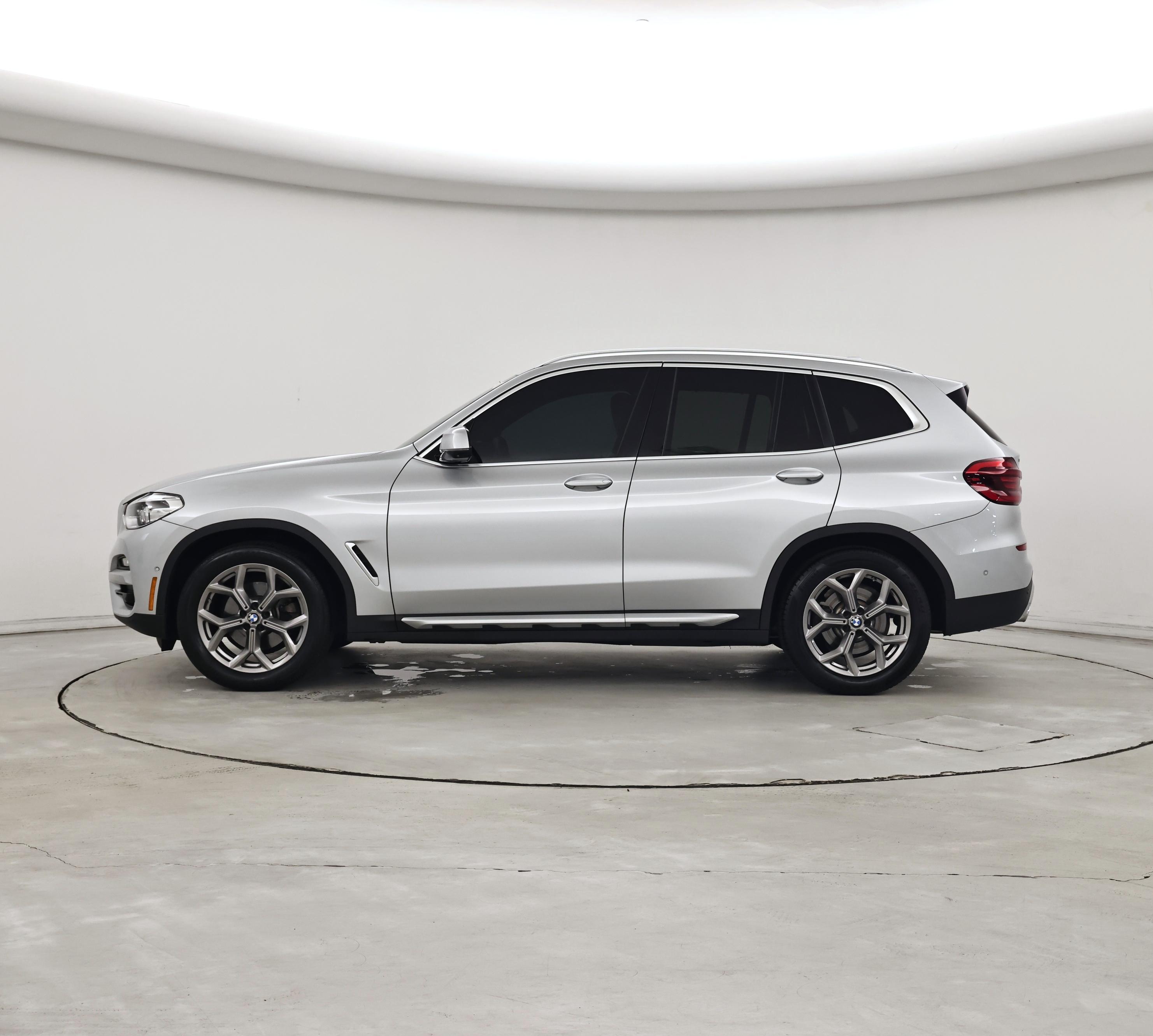 Thumbnail: 2021 BMW X3 - 3