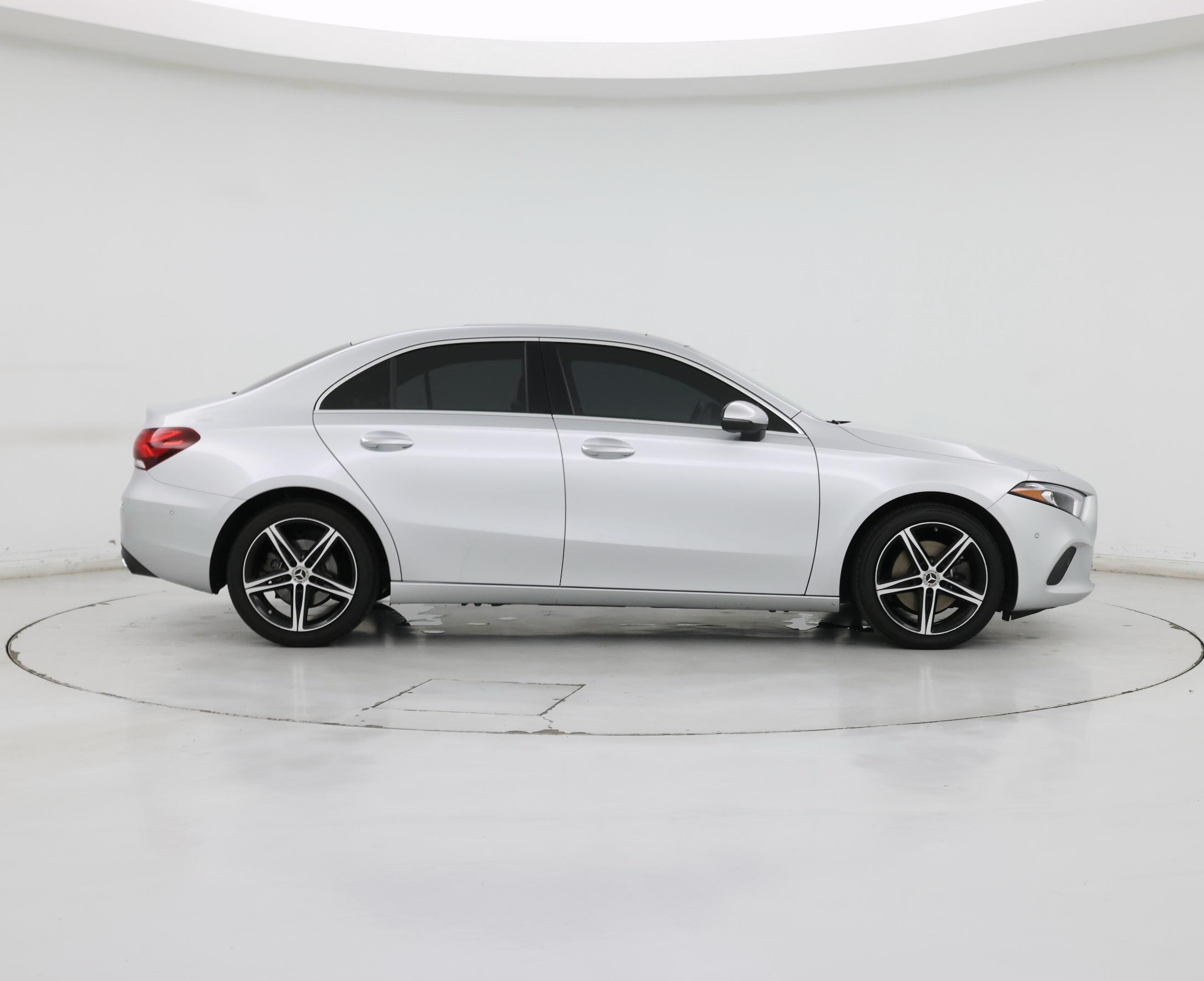 Thumbnail: 2022 Mercedes-Benz A-Class - 7