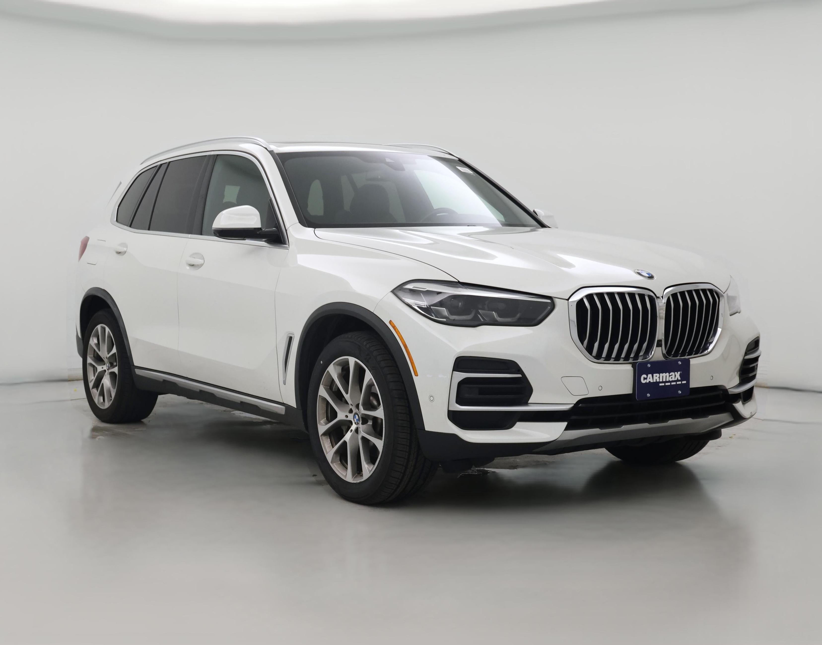 Thumbnail: 2022 BMW X5 - 1