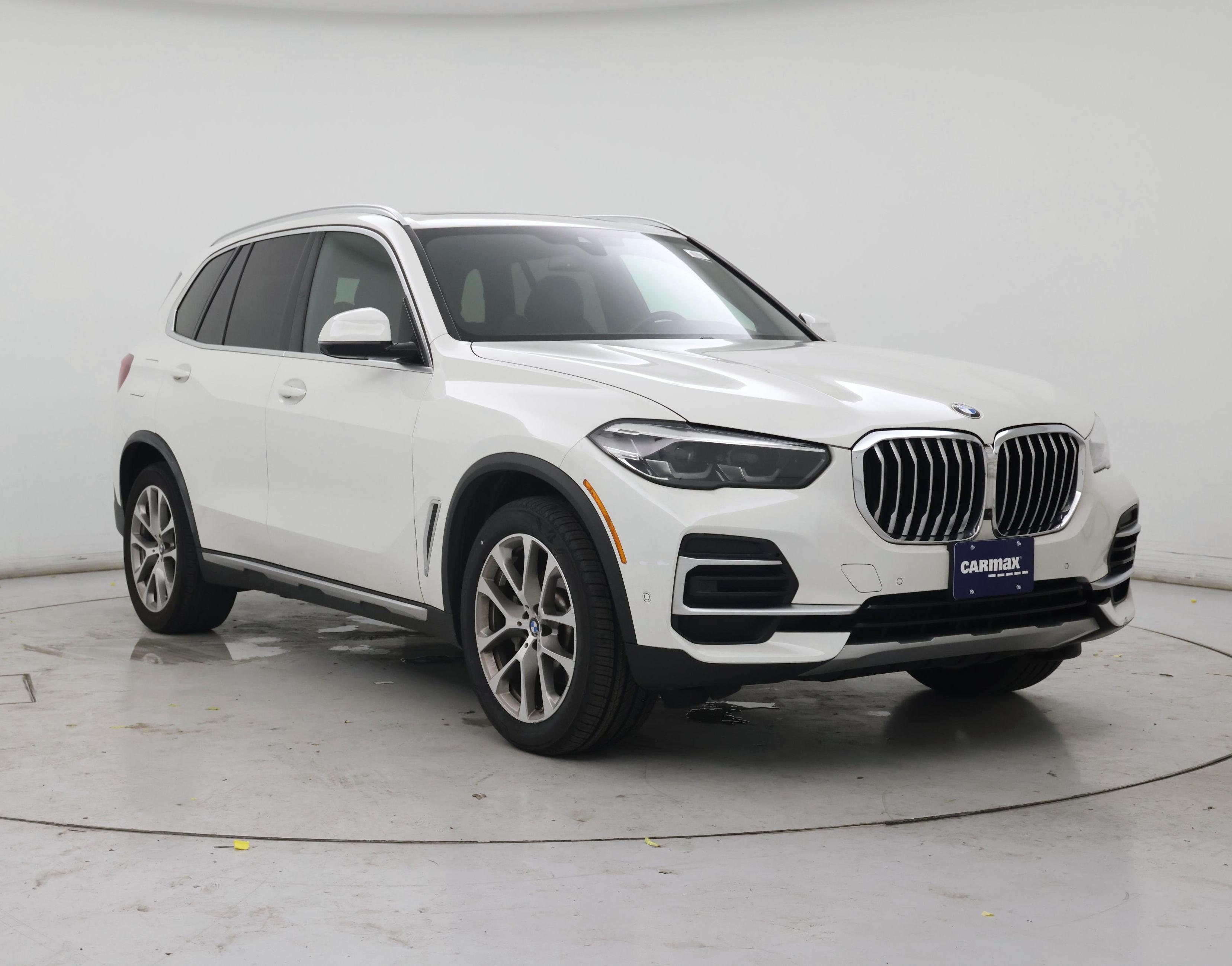 White 2022 BMW X5 SUV / Crossover All-Wheel Drive Automatic