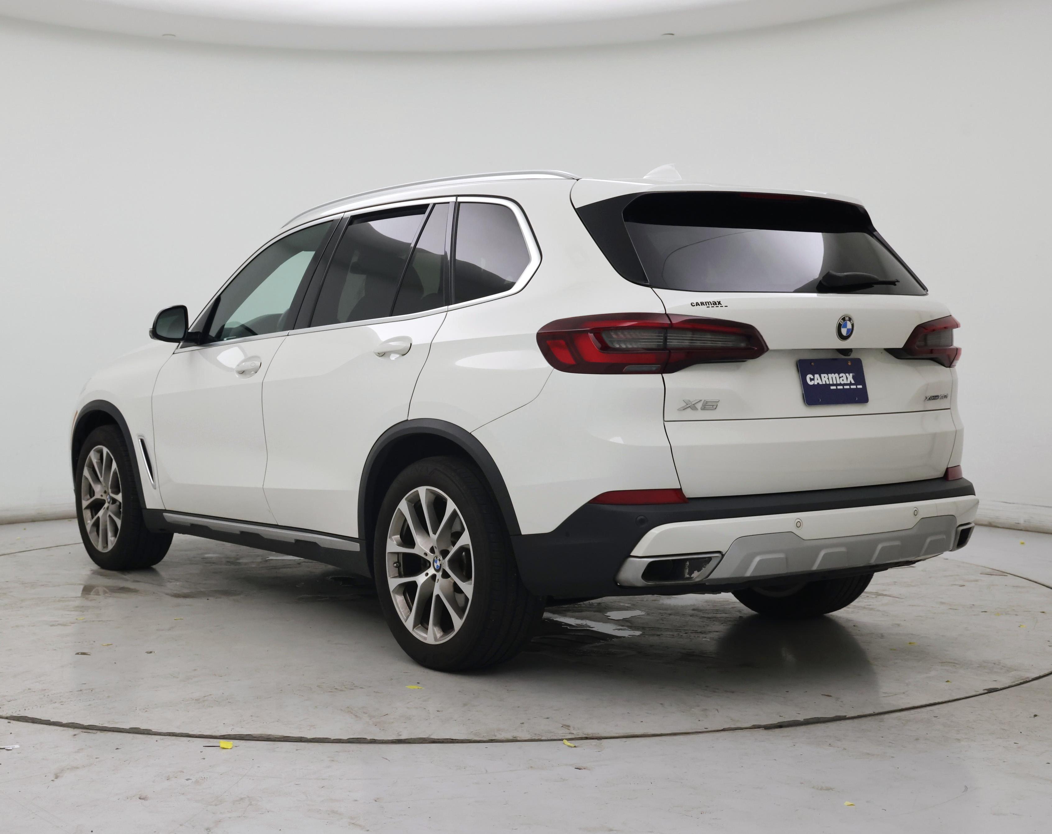 Thumbnail: 2022 BMW X5 - 2