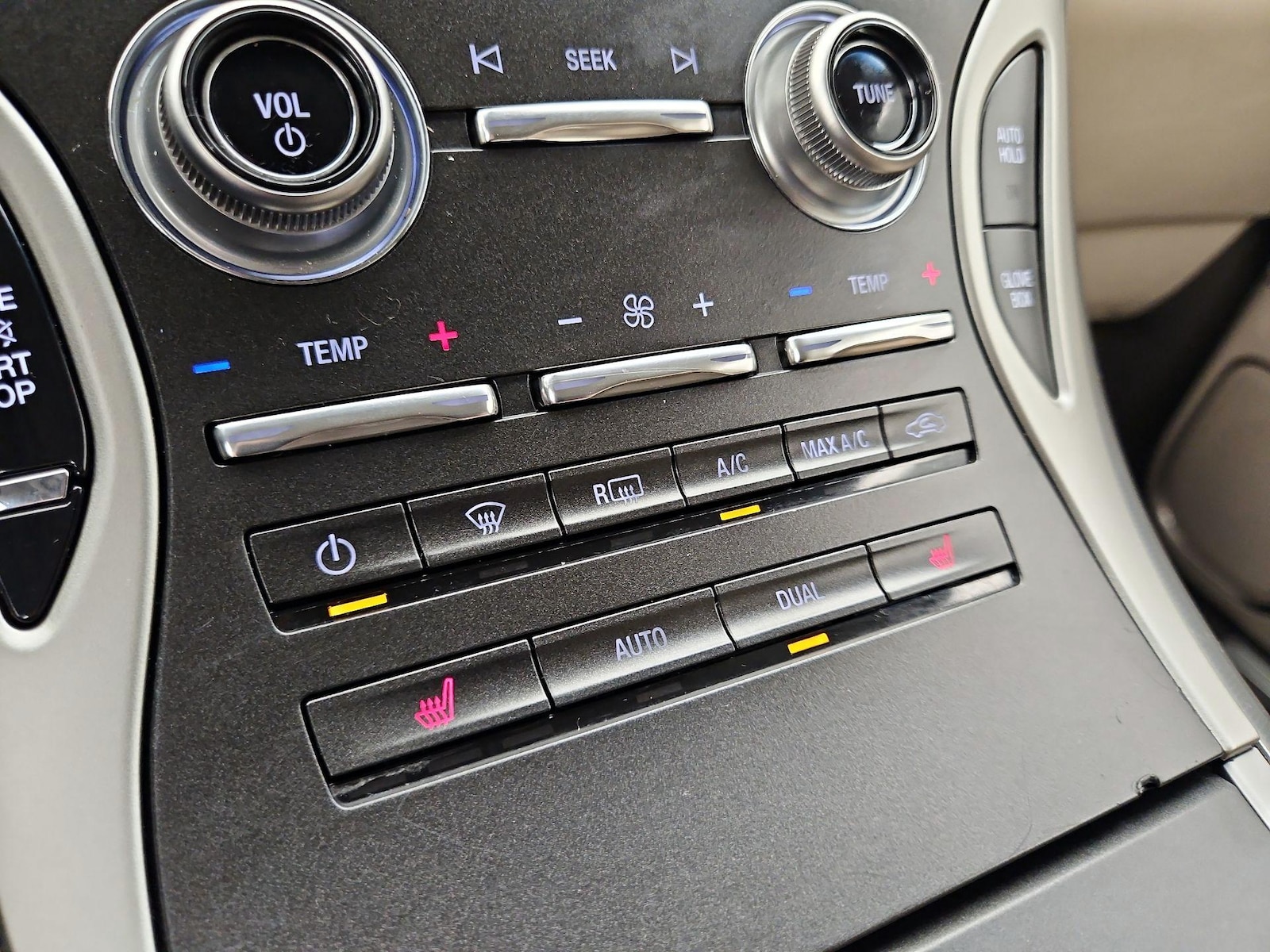2019 Lincoln Nautilus Select - Photo 18