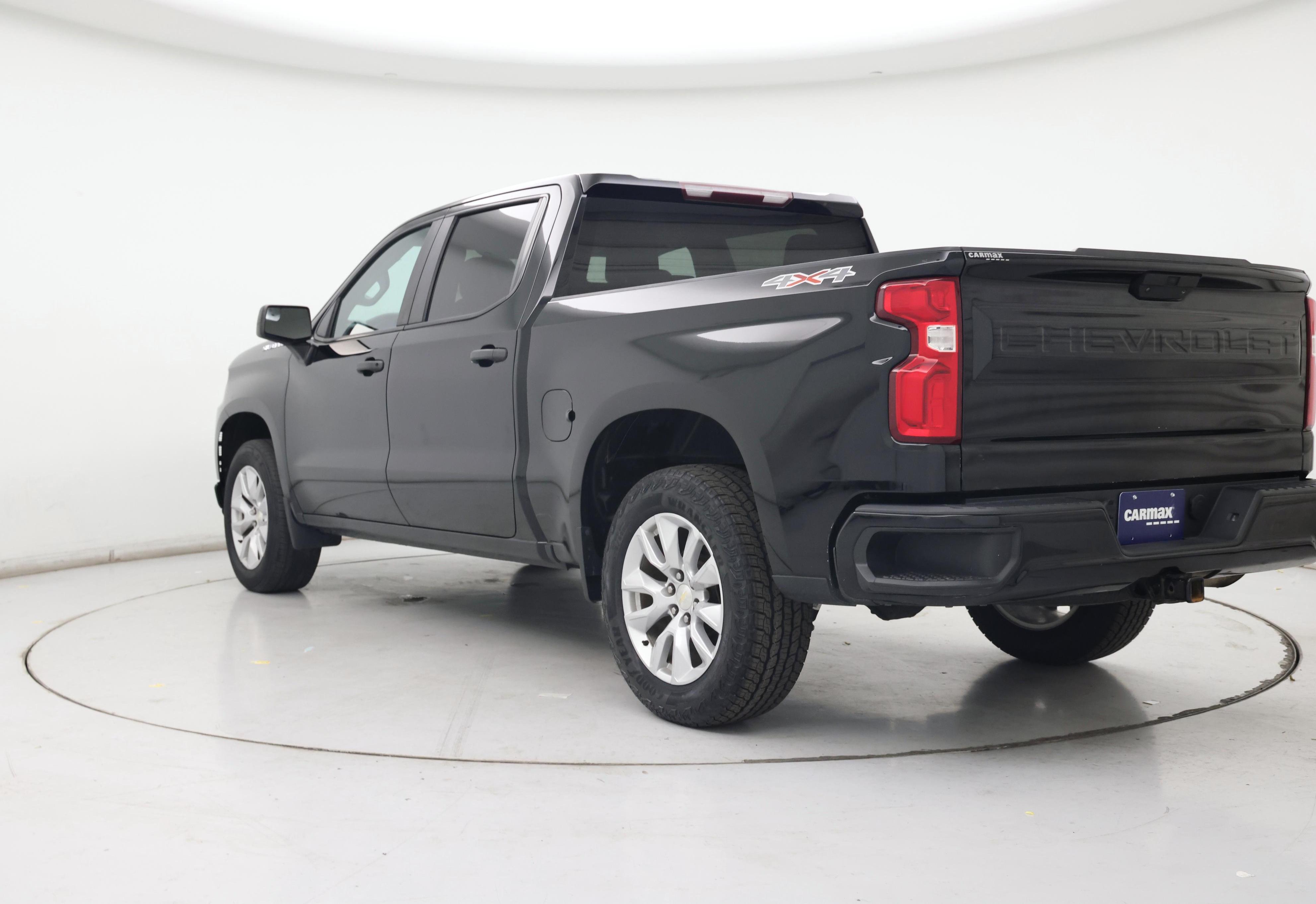 Thumbnail: 2021 Chevrolet Silverado 1500 - 2