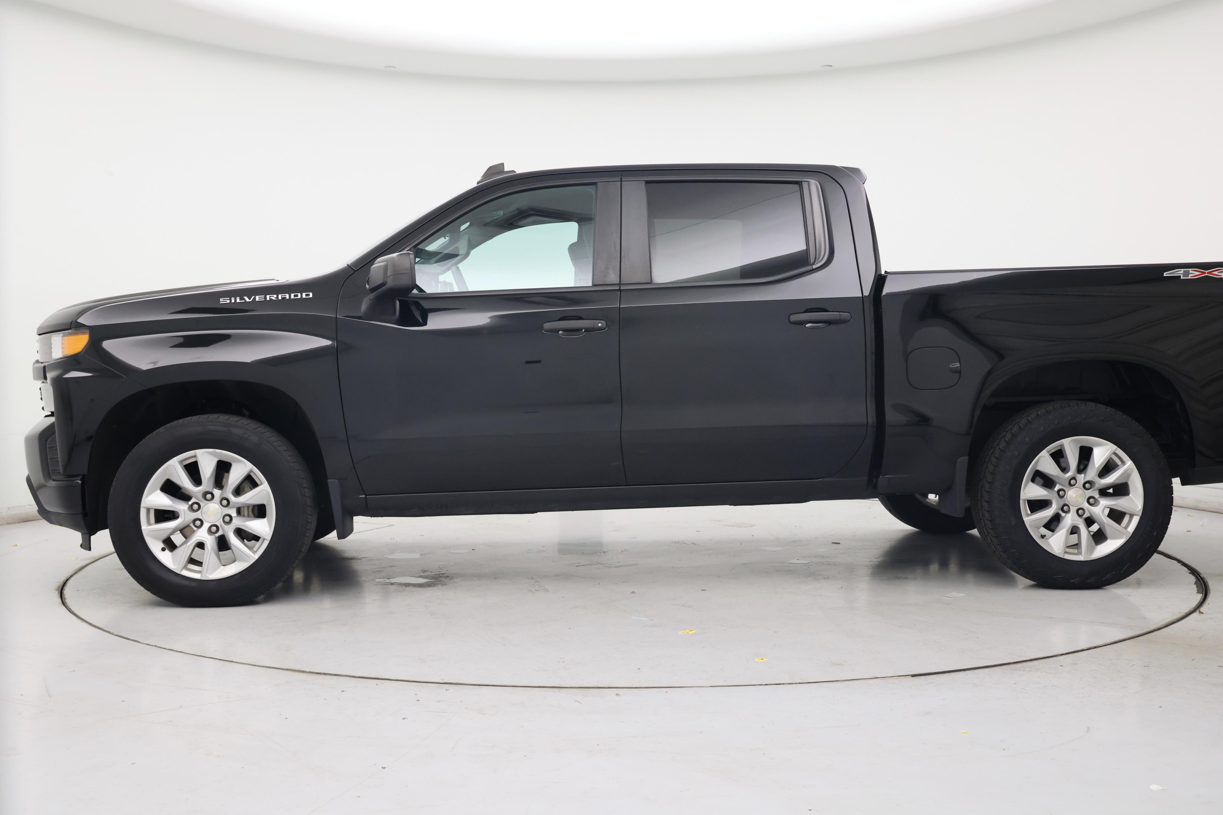 Thumbnail: 2021 Chevrolet Silverado 1500 - 3