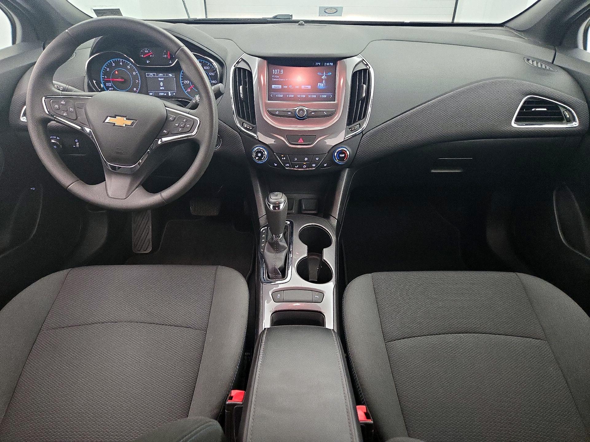 Thumbnail: 2017 Chevrolet Cruze - 9