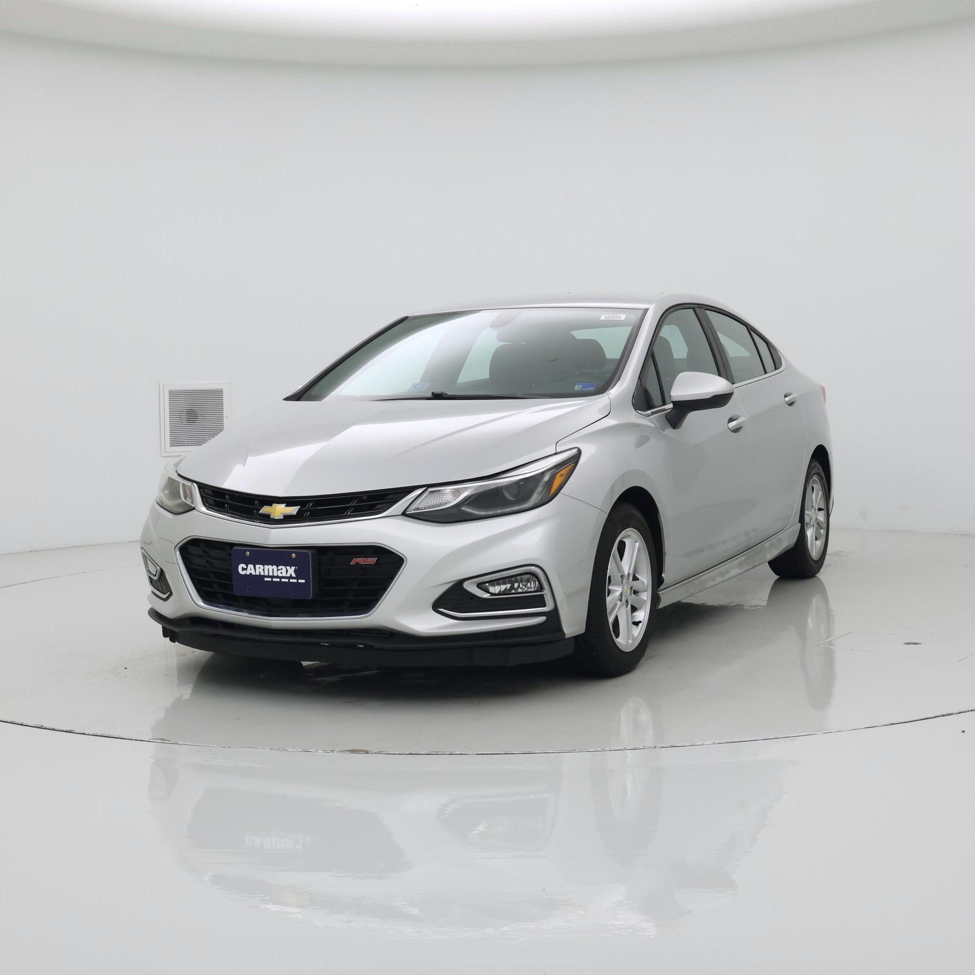 Thumbnail: 2017 Chevrolet Cruze - 4