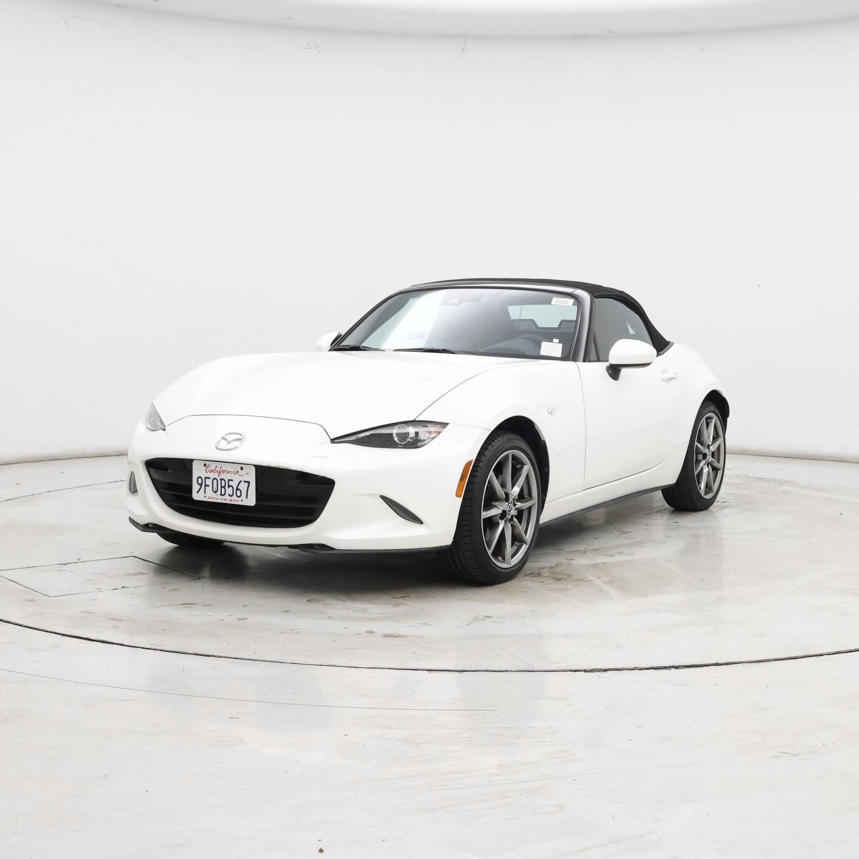 Thumbnail: 2023 Mazda MX-5 Miata - 4
