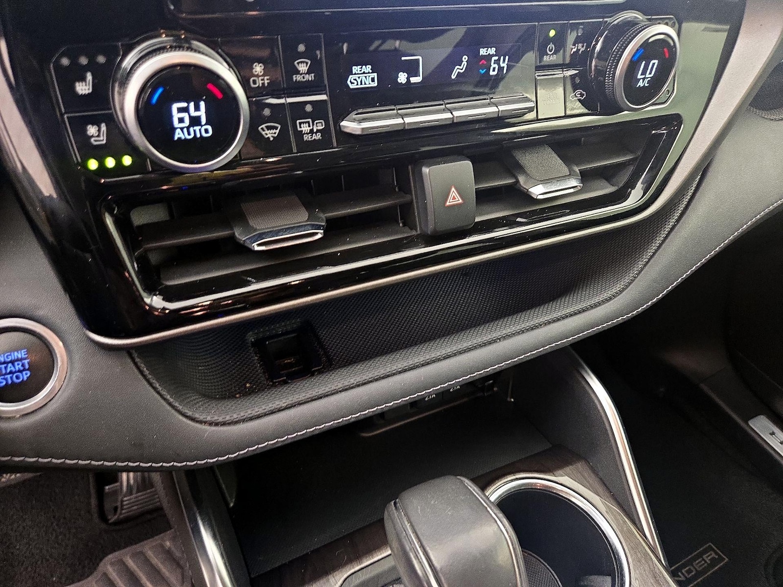 2021 Toyota Highlander Limited - Photo 17