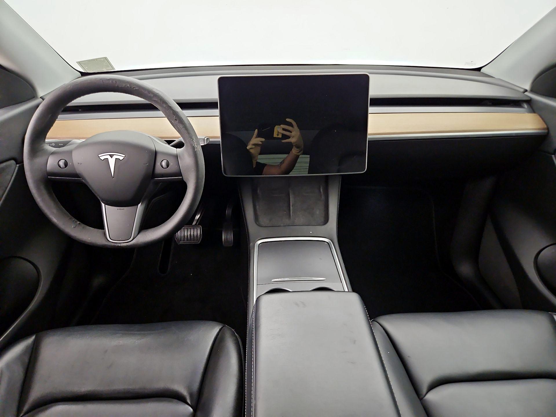 Thumbnail: 2021 Tesla Model Y - 9